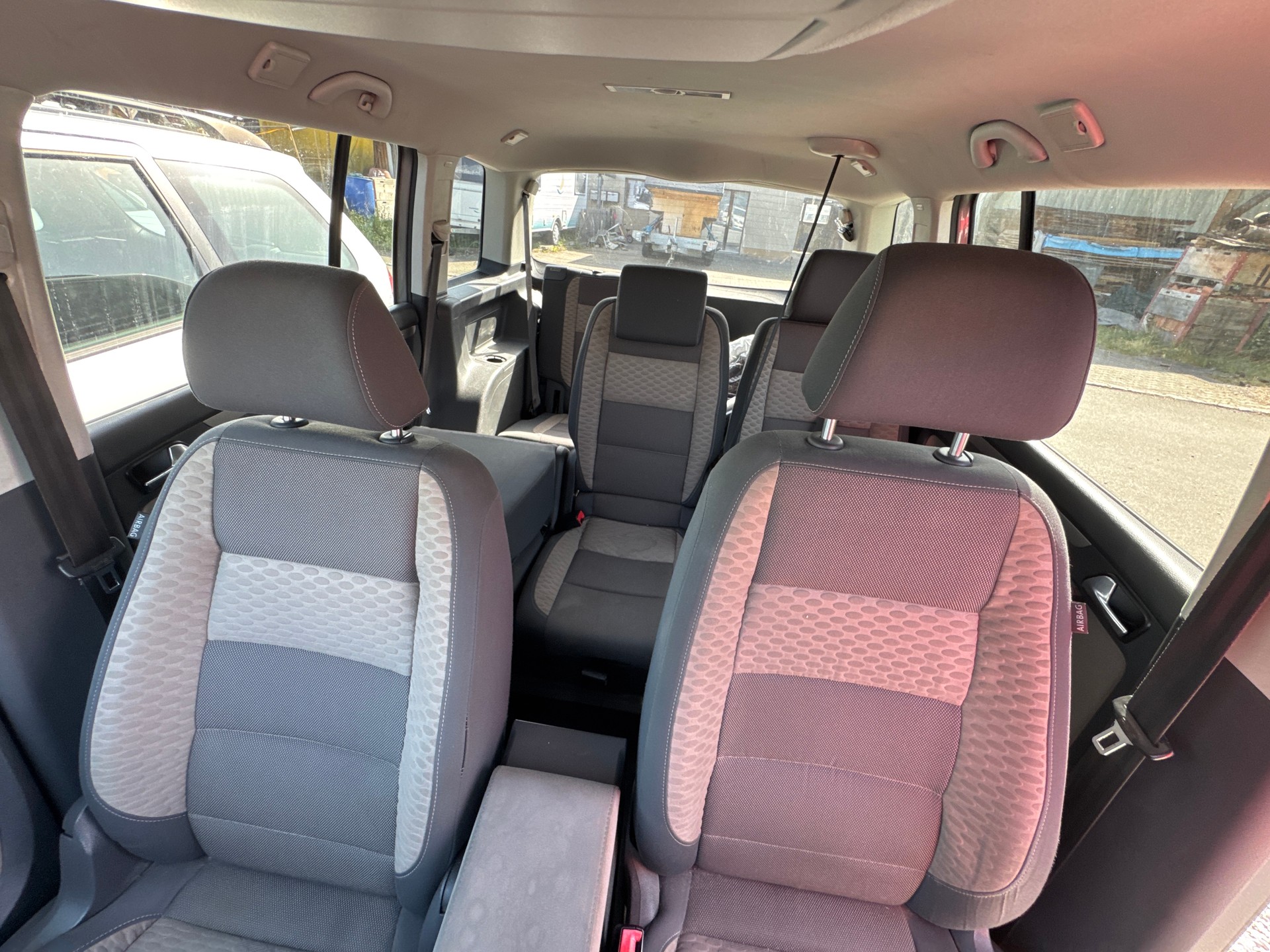 VW CrossTouran 1.4 TSI DSG-image-2