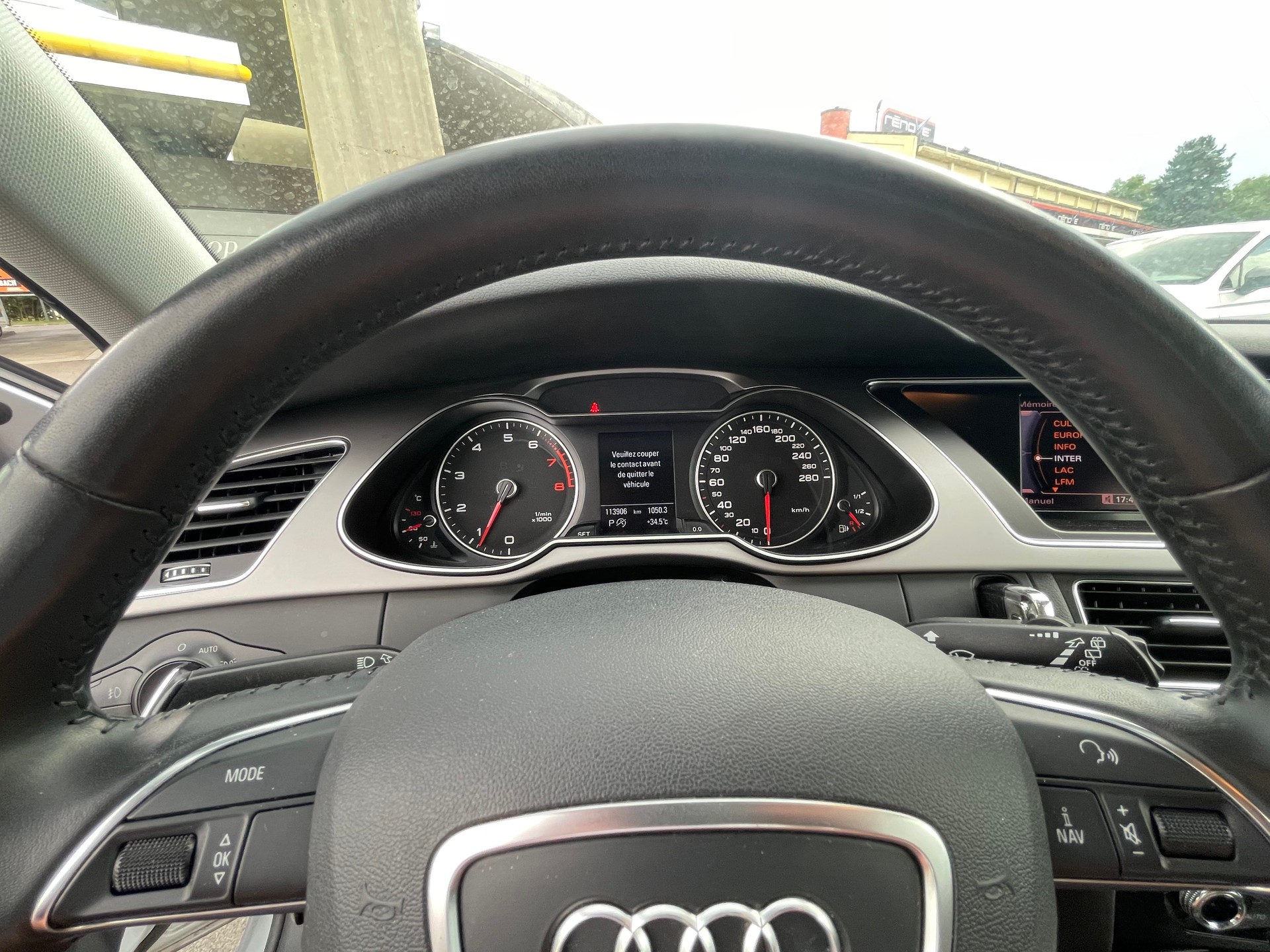 AUDI A4 Avant 1.8 TFSI multitronic-image-9