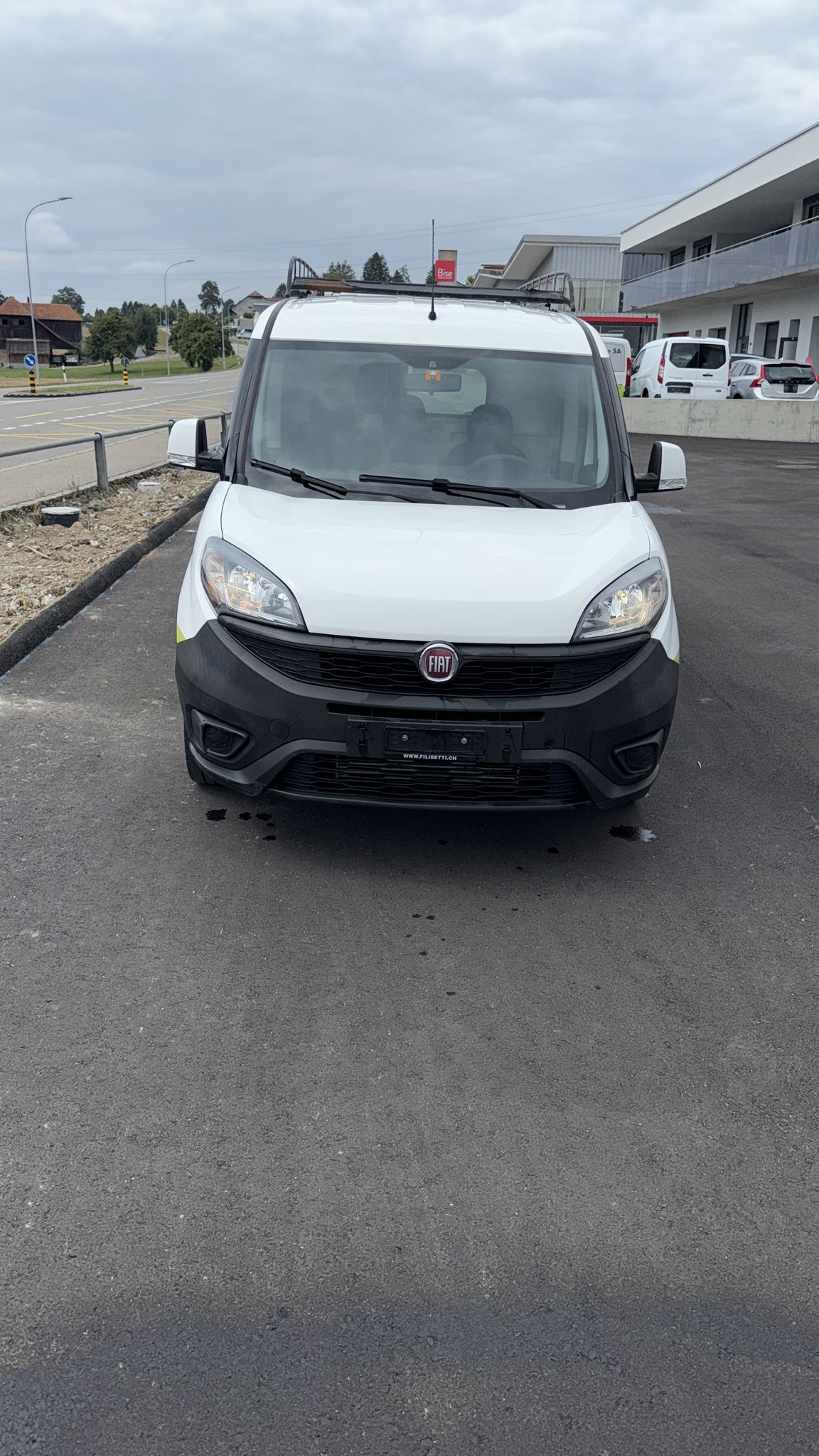 FIAT Doblò 1.4 Natural Power Cargo Swiss-image-1
