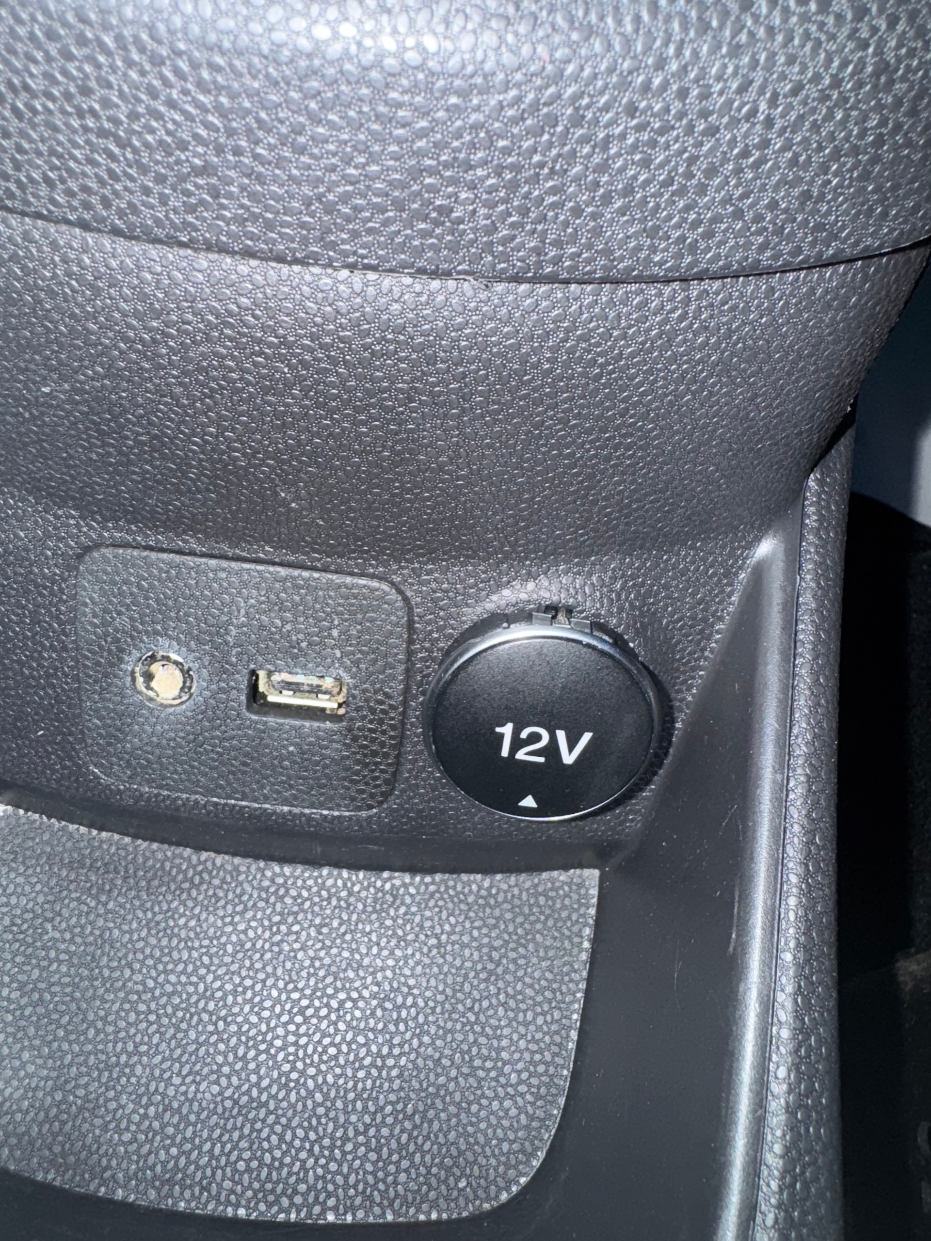 FORD Fiesta 1.0 SCTi Trend-image-9