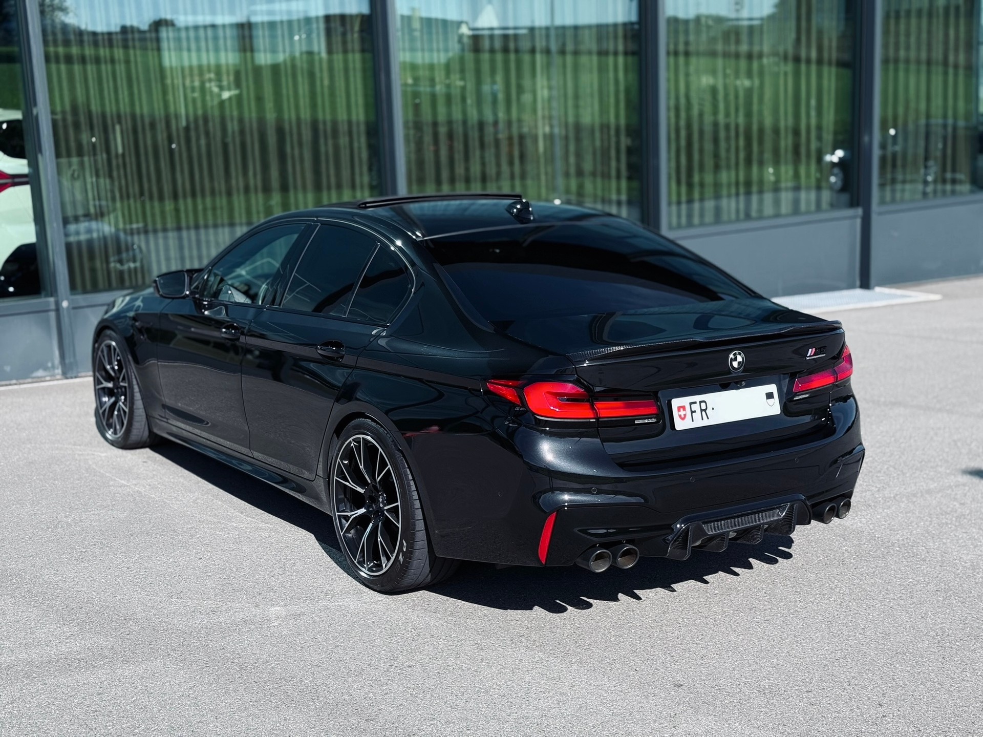 BMW M5 xDrive Competition Drivelogic-image-3