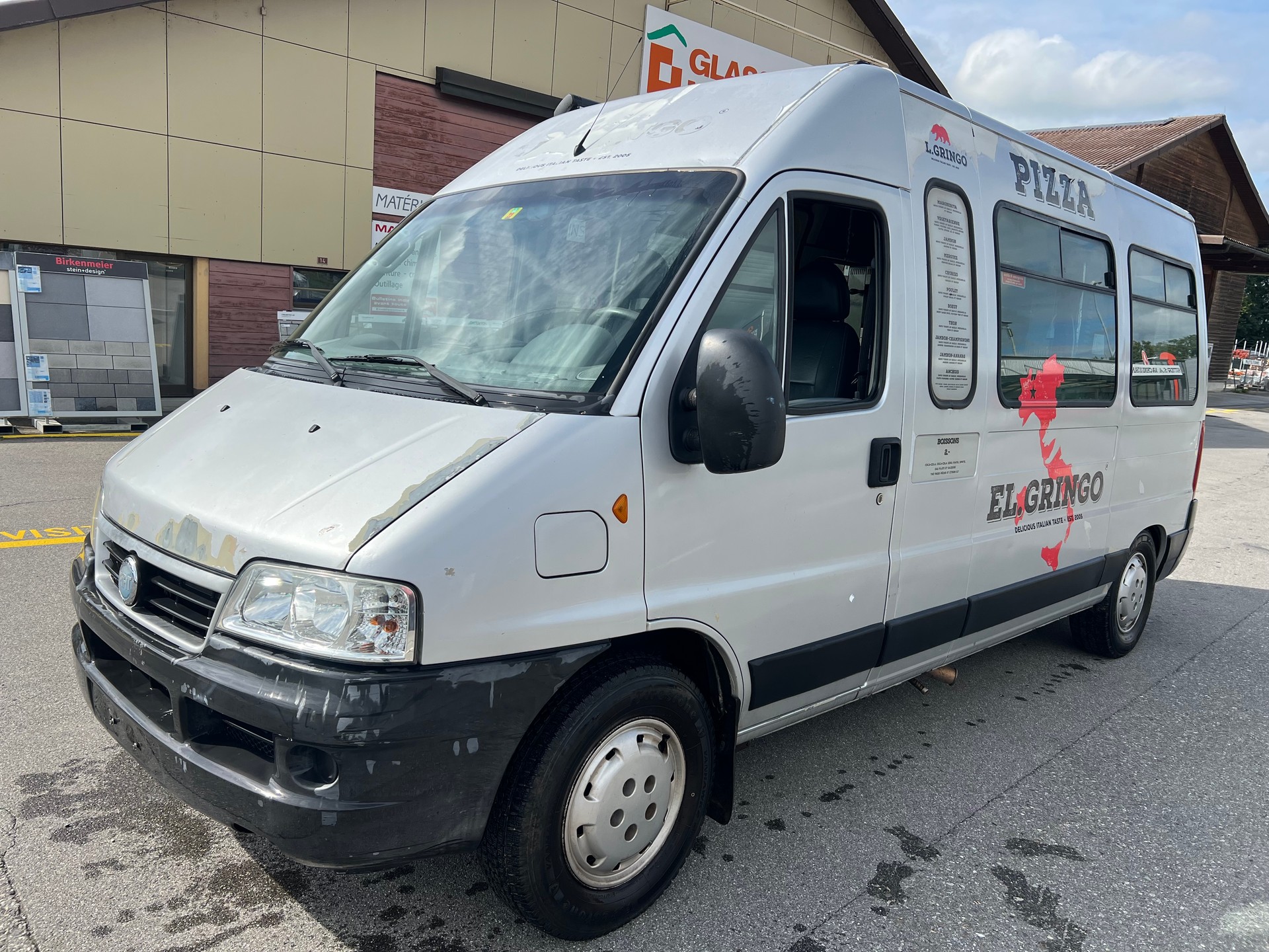 FIAT Ducato Minibus 2.8 JTD Swiss Food Truck-image-0