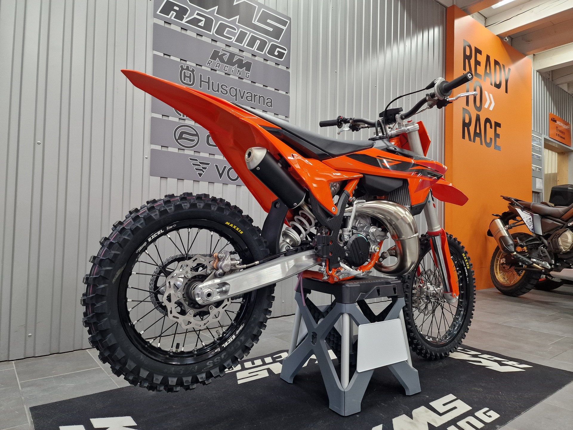 KTM 85 SX 2026-showroom-element-2