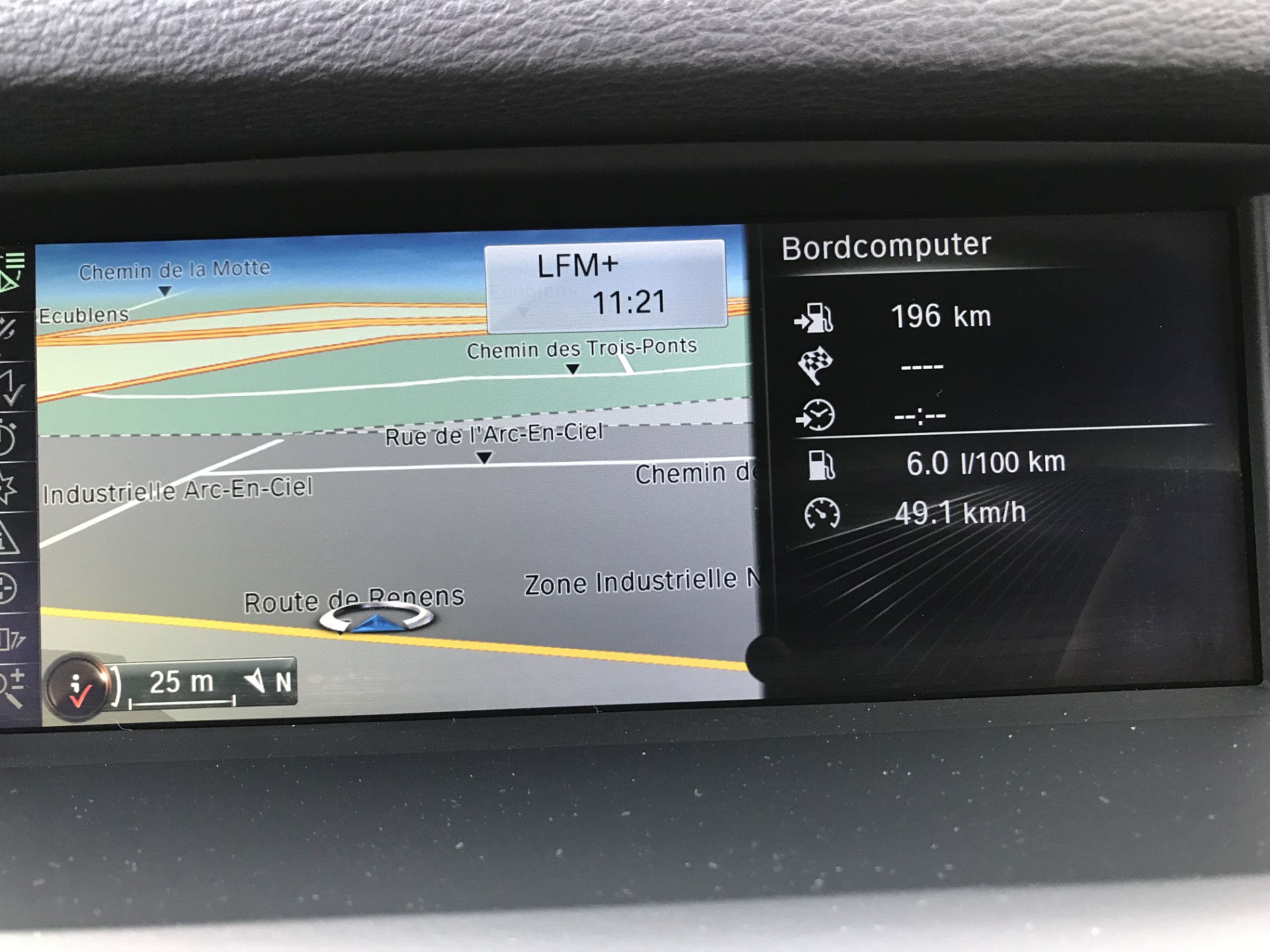 BMW X3 xDrive 20d Steptronic-image-11