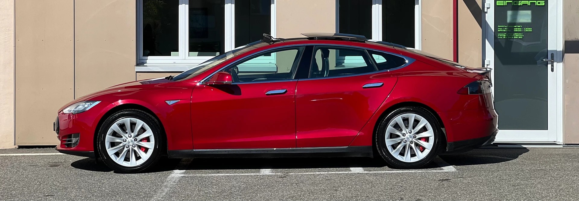 TESLA Model S 85 I 2-PLÄTZER-image-7