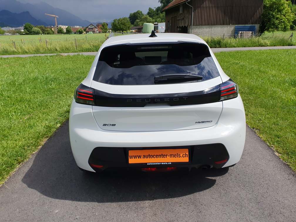 PEUGEOT 208 1.2 Hybrid Allure Premium+-image-6
