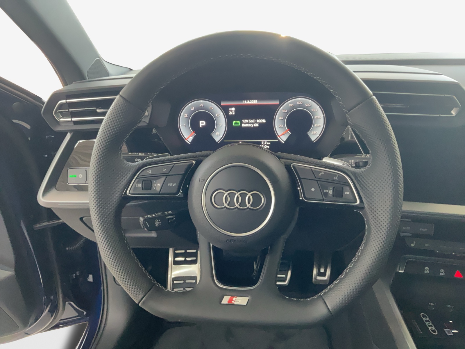 AUDI A3 allstreet 35 TFSI Attraction S-tronic-image-9