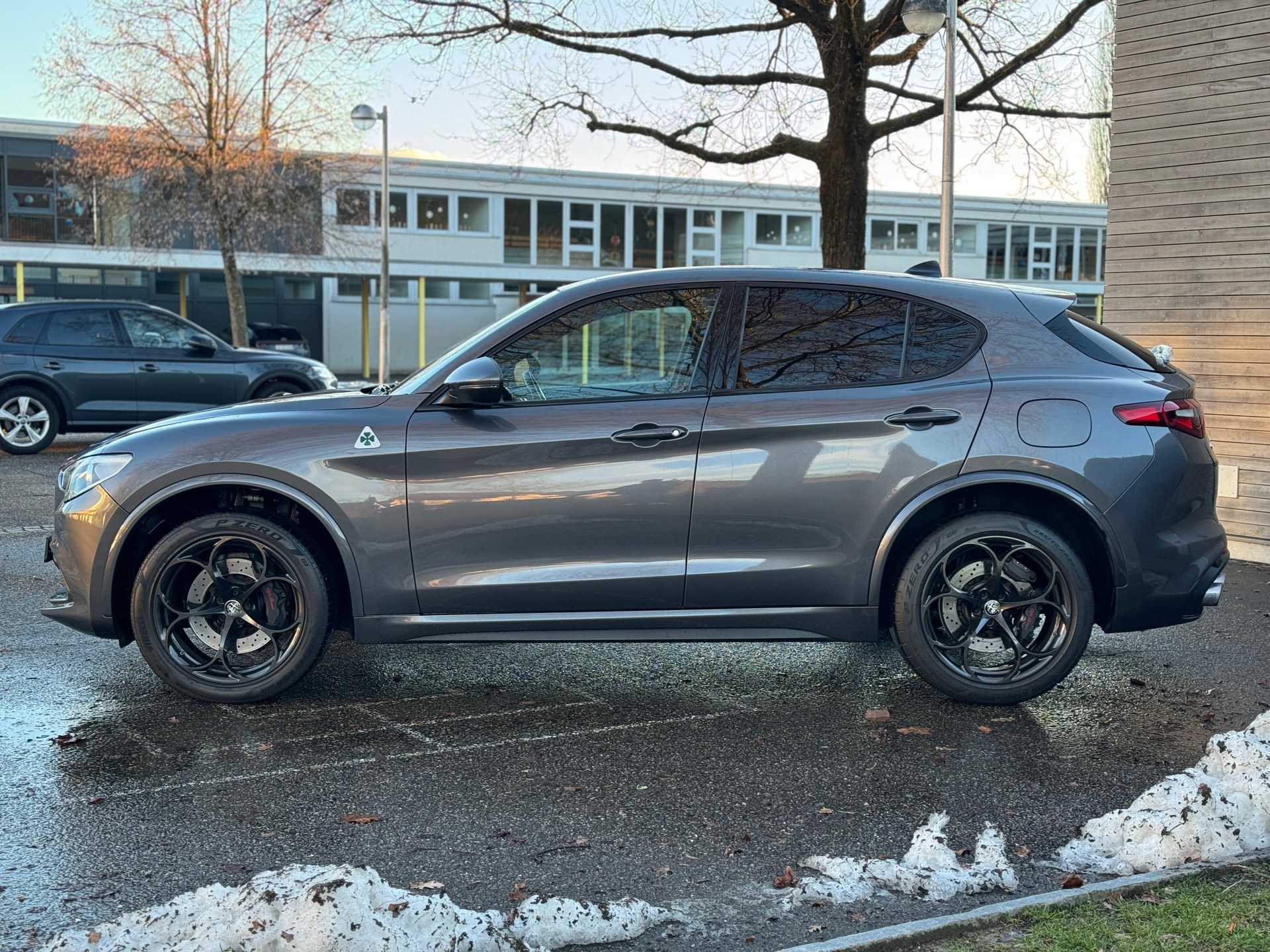 ALFA ROMEO Stelvio 2.9 V6 Quadrifoglio Q4 Automatic GREY 399.-- pro Monat-image-7