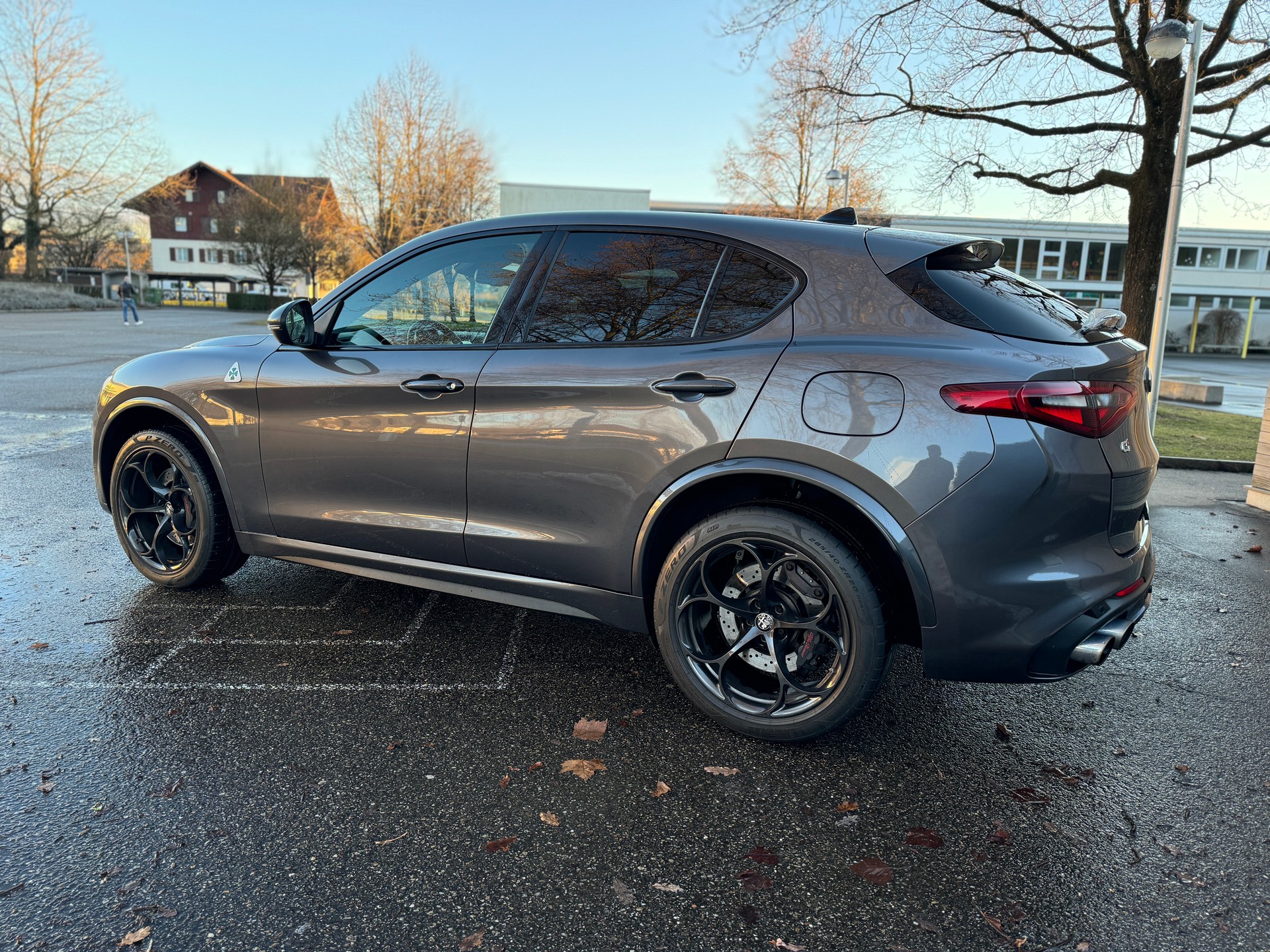 ALFA ROMEO Stelvio 2.9 V6 Quadrifoglio Q4 Automatic GREY 399.-- pro Monat-image-8