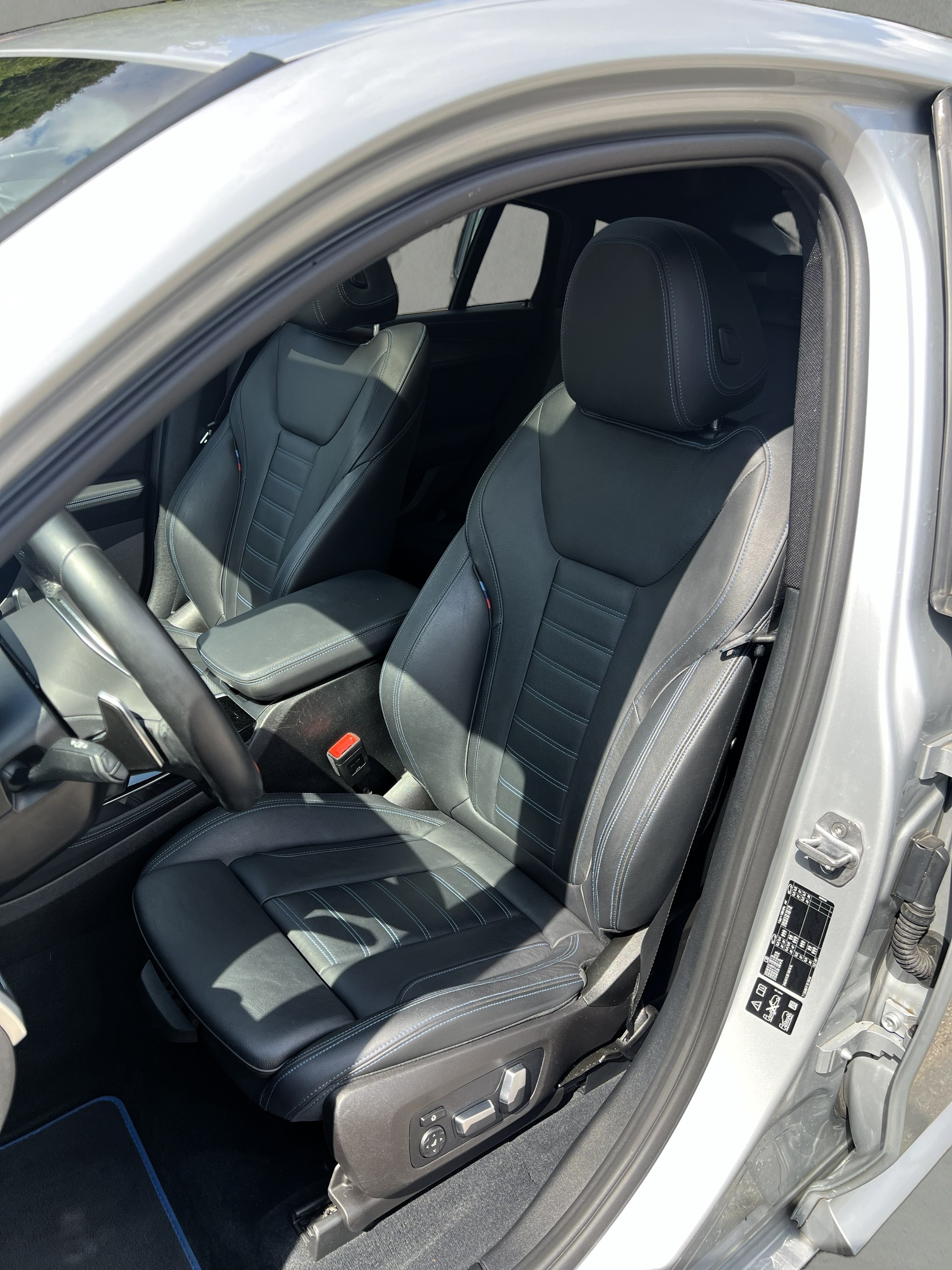 BMW X4 M40i Steptronic-image-15