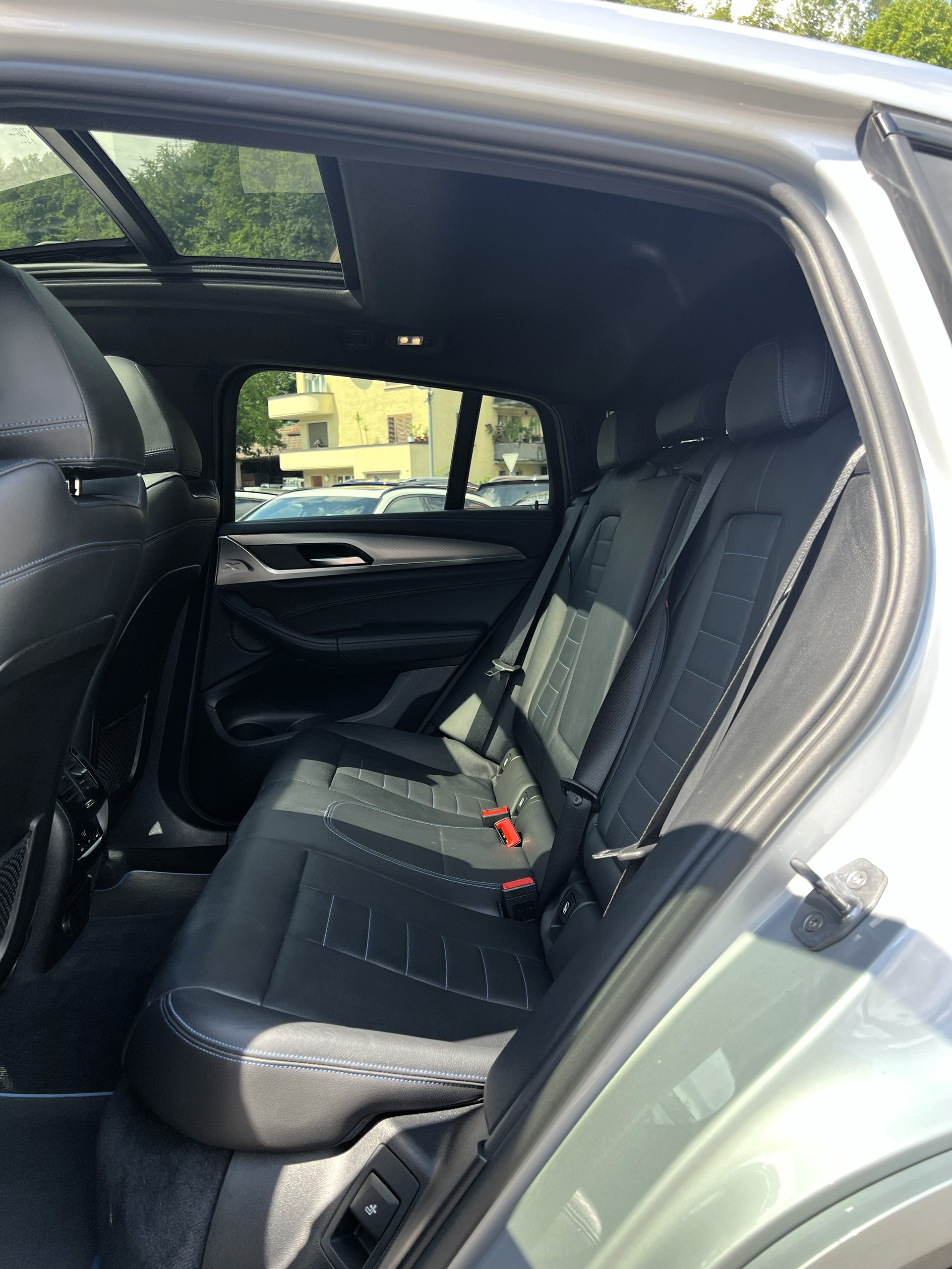 BMW X4 M40i Steptronic-image-12