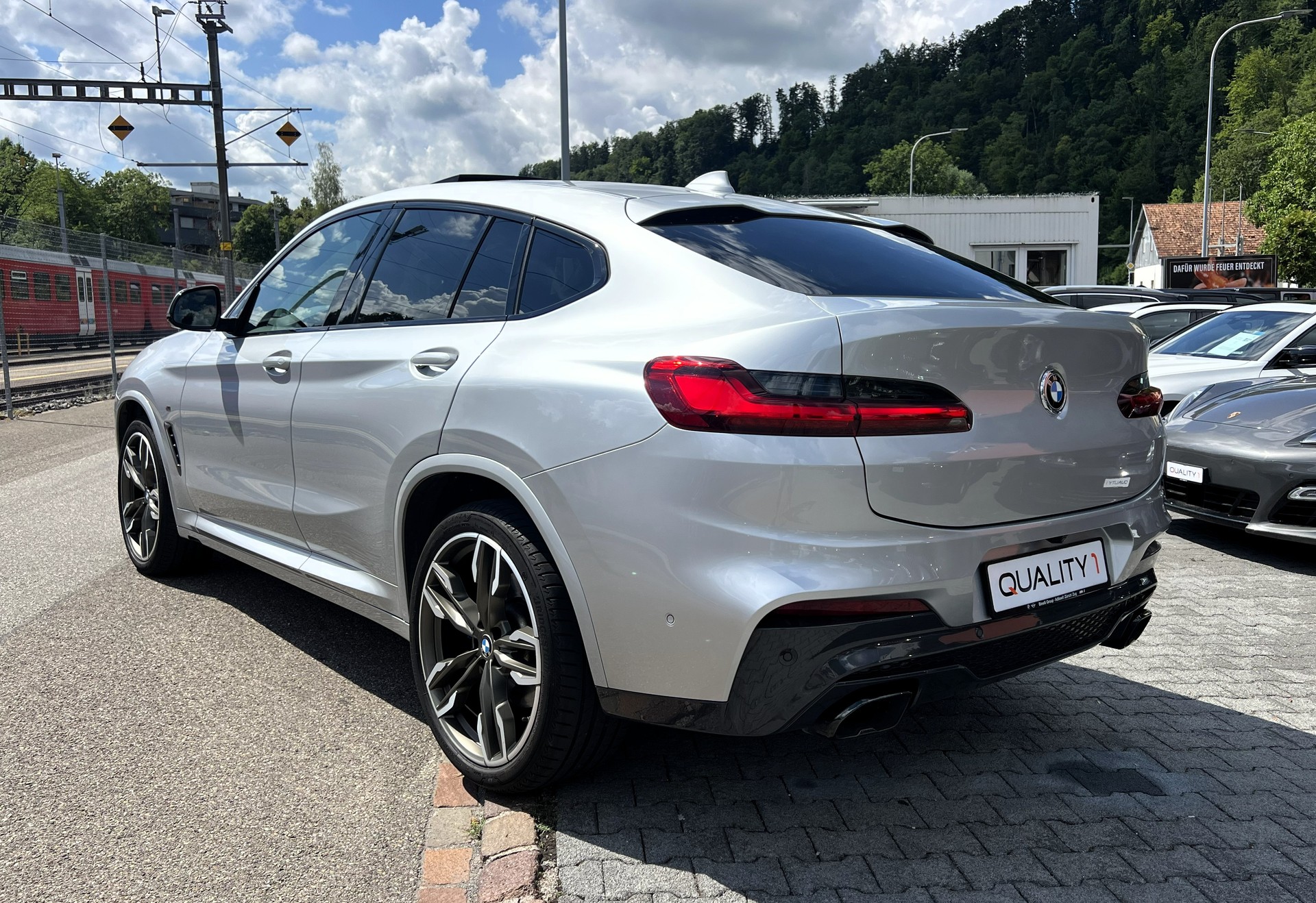 BMW X4 M40i Steptronic-image-2