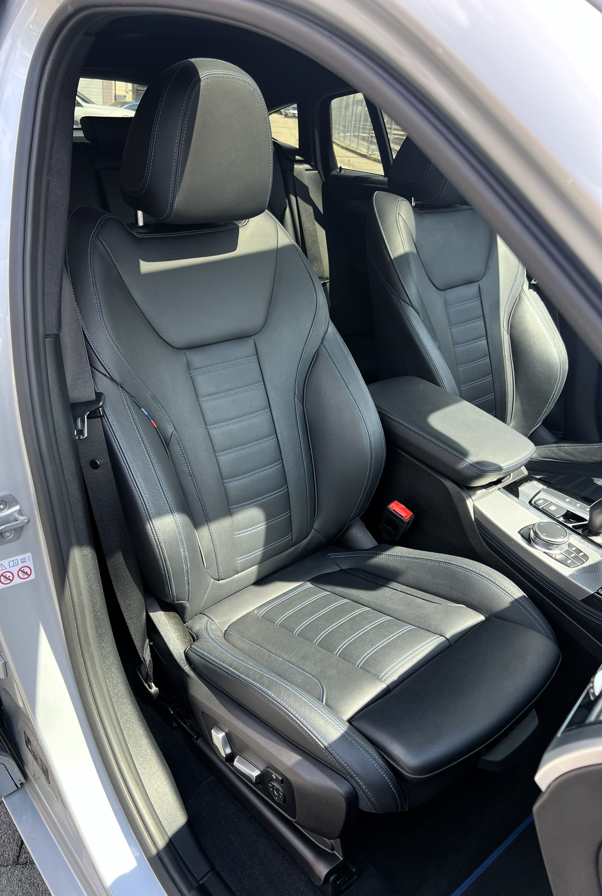 BMW X4 M40i Steptronic-image-14