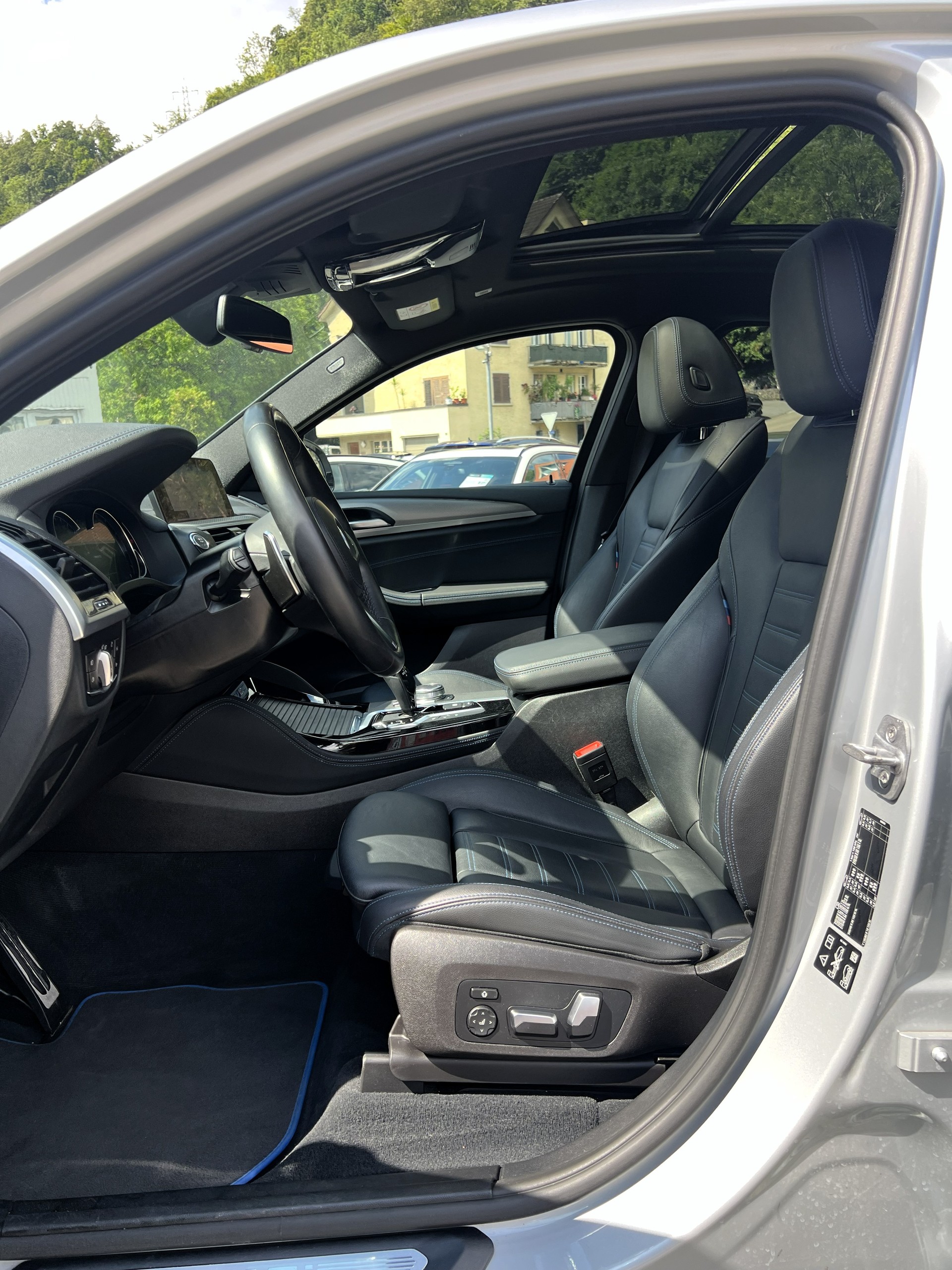 BMW X4 M40i Steptronic-image-17