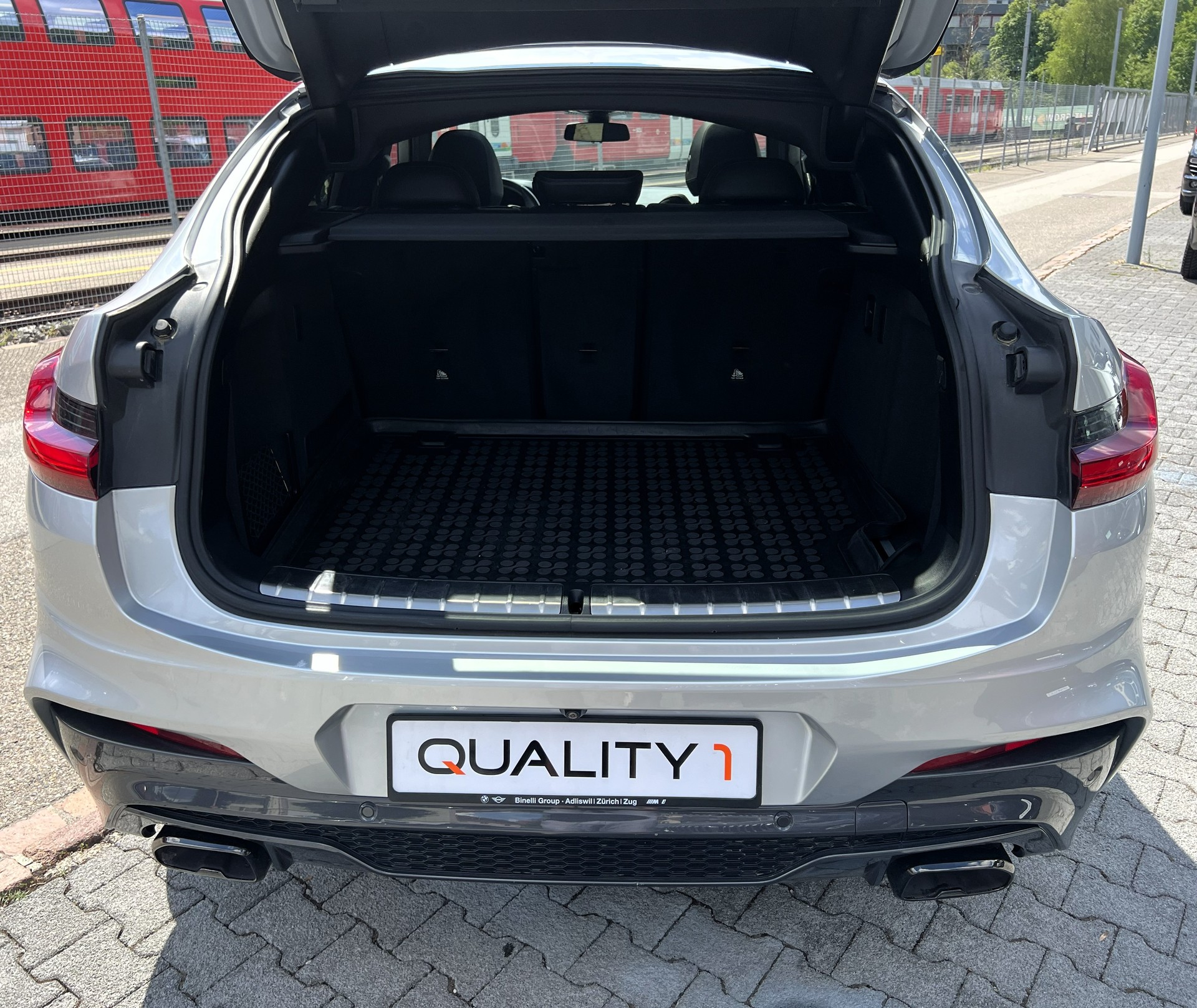 BMW X4 M40i Steptronic-image-11
