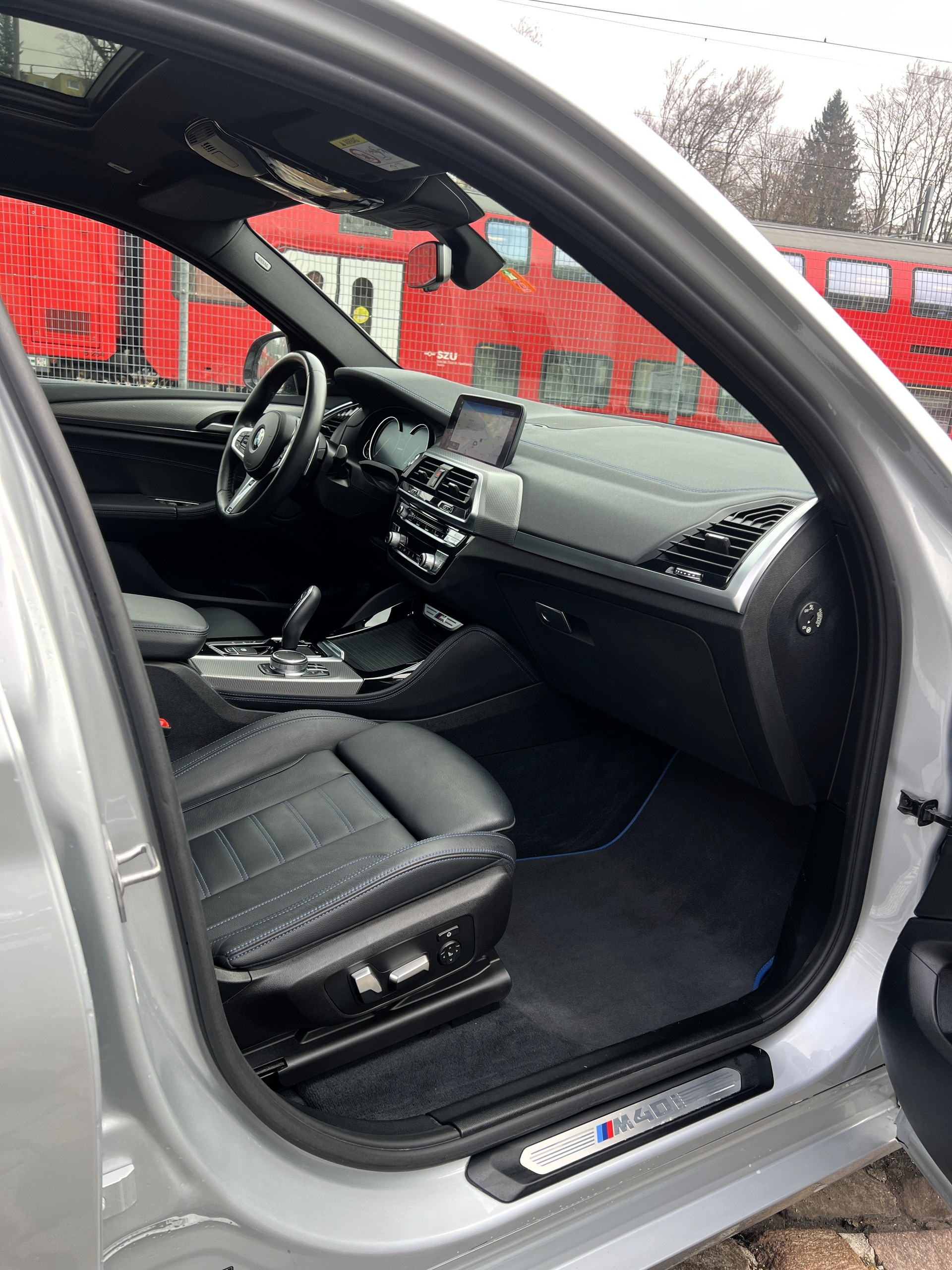 BMW X4 M40i Steptronic-image-13