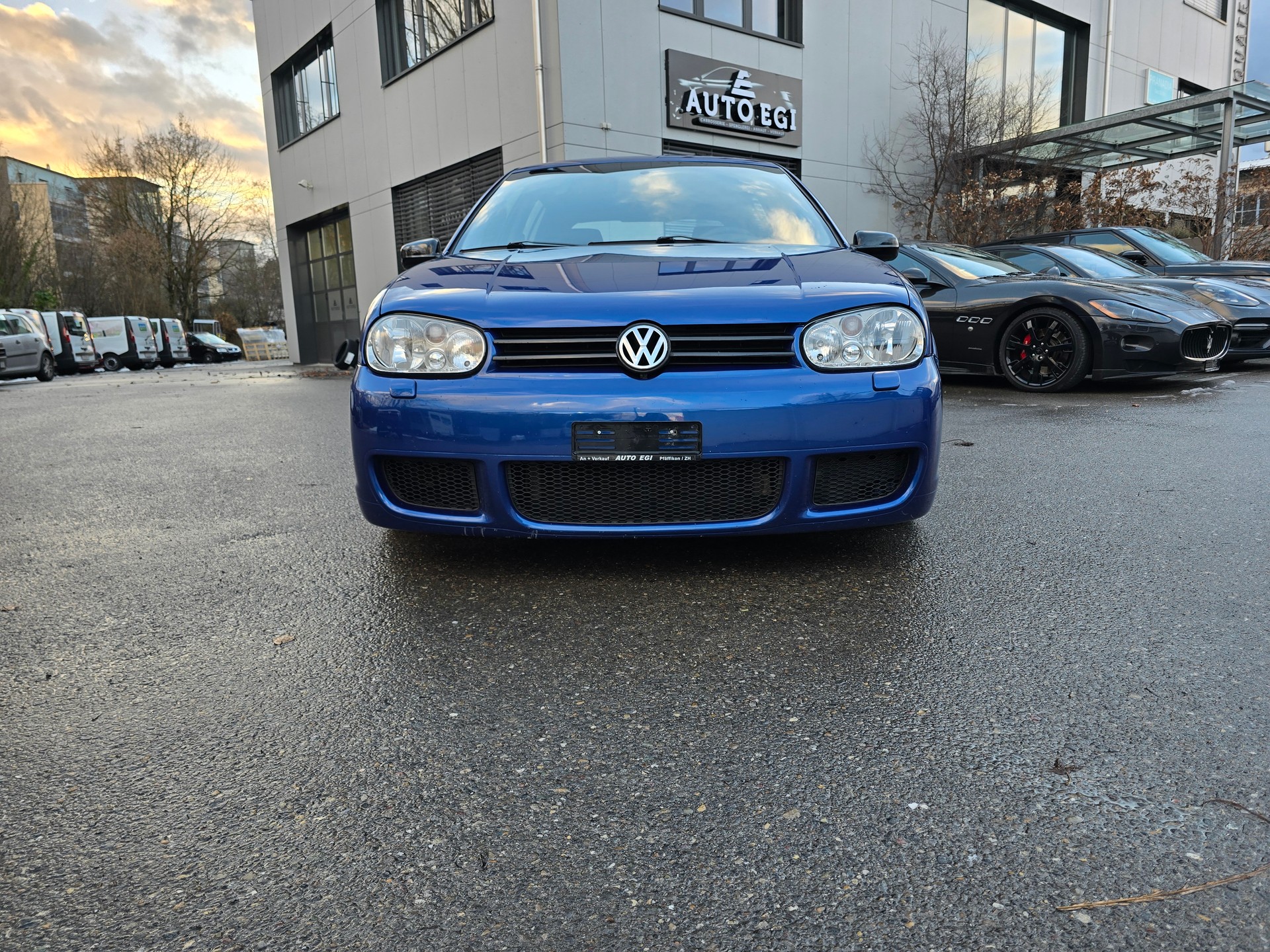 VW Golf 1.8 T GTI-image-2