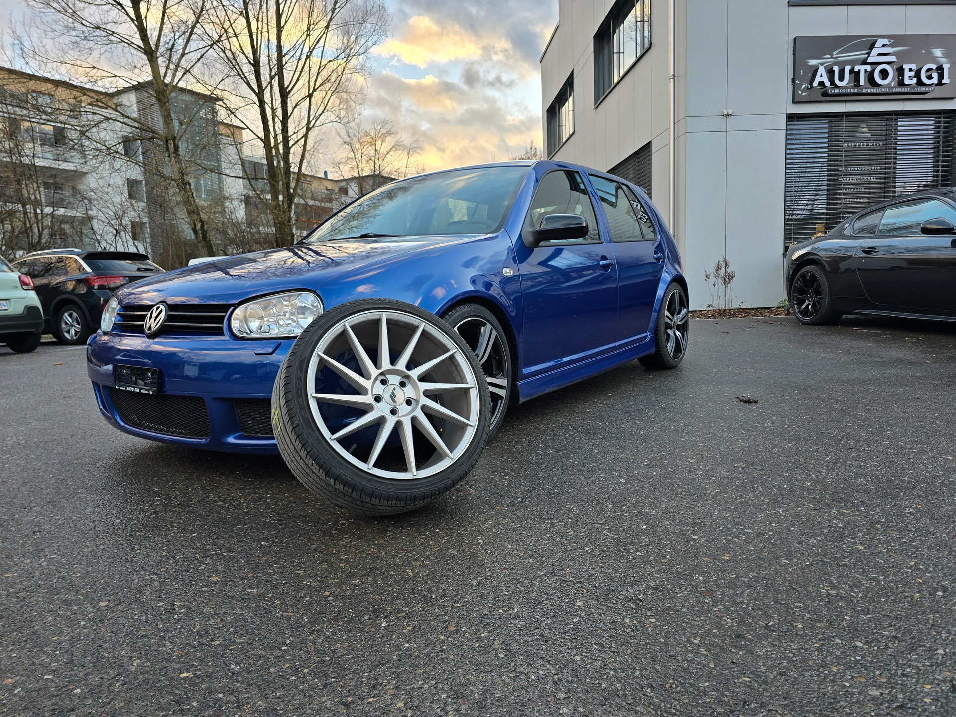 VW Golf 1.8 T GTI-image-1