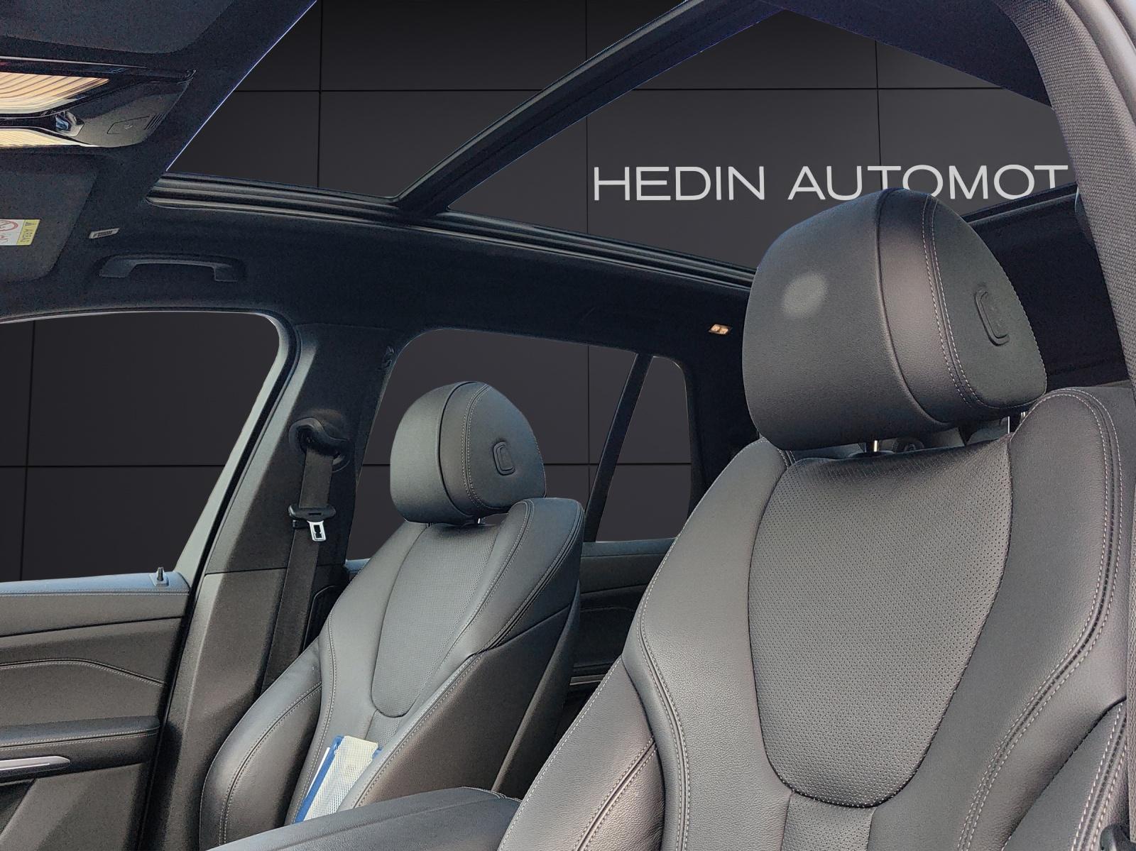 BMW X5 M50i xDrive-image-12