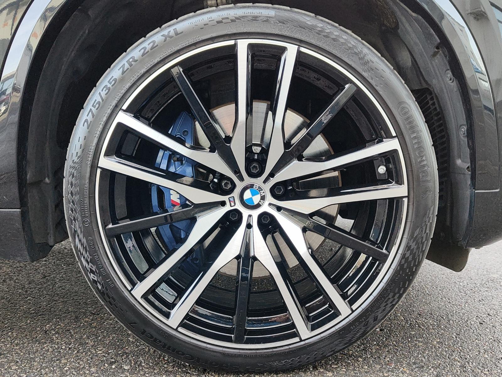 BMW X5 M50i xDrive-image-23