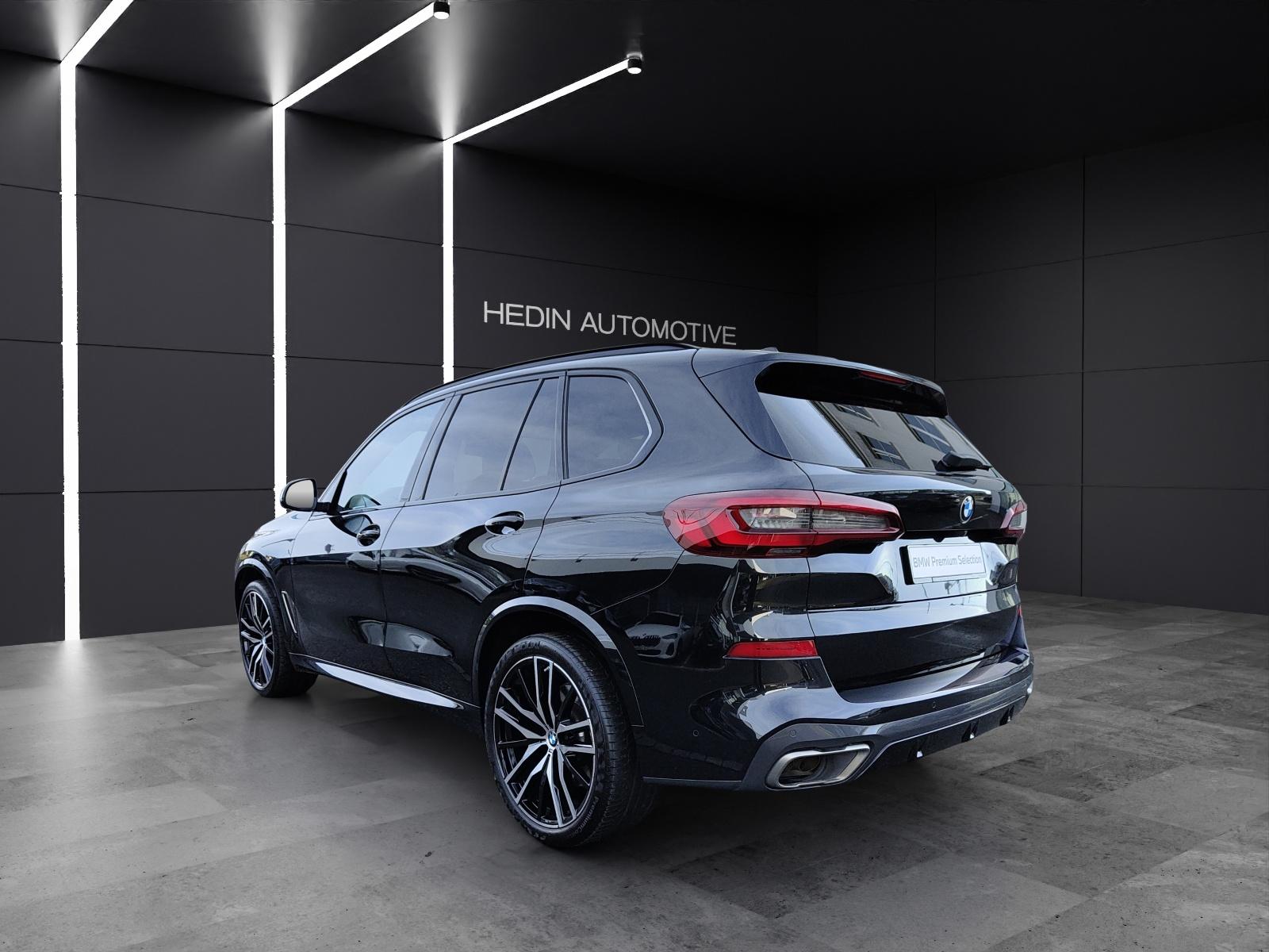 BMW X5 M50i xDrive-image-3