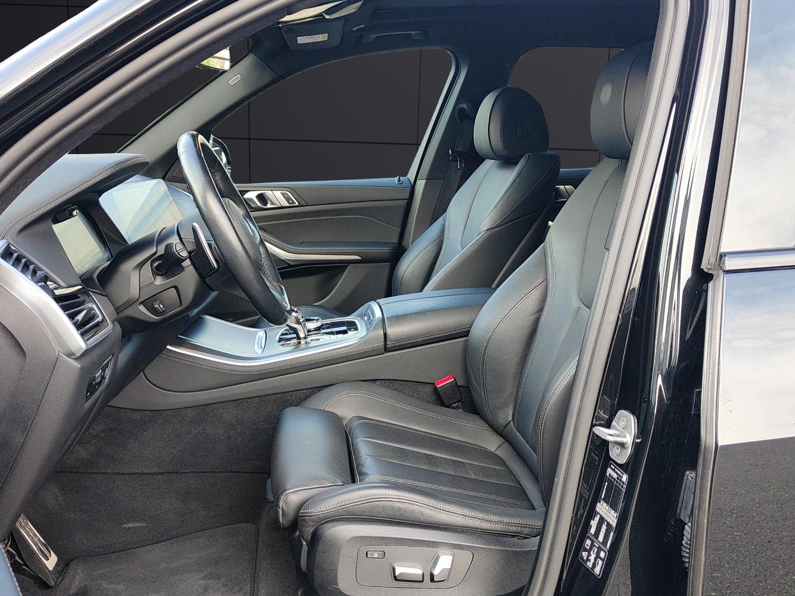 BMW X5 M50i xDrive-image-6