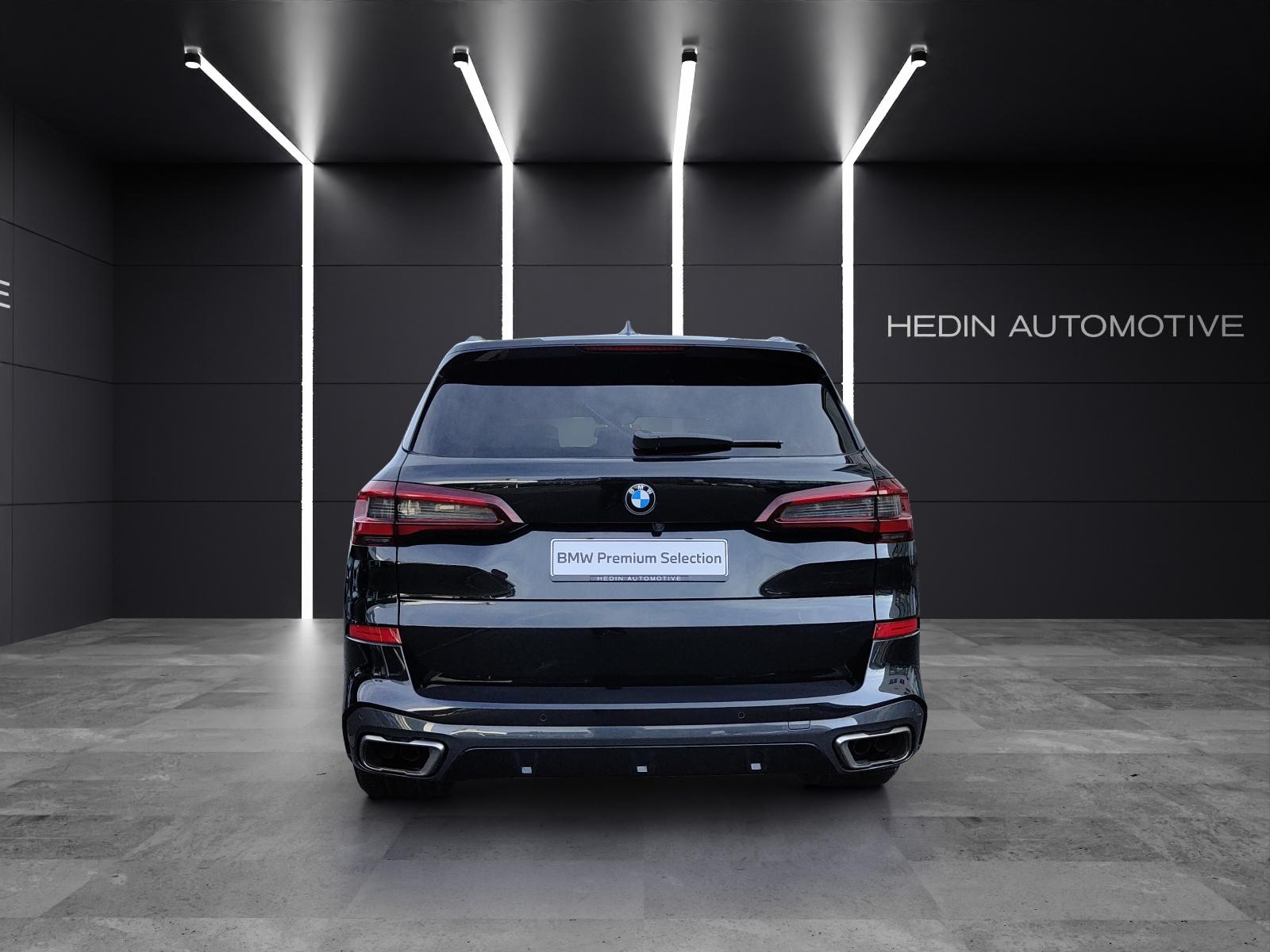BMW X5 M50i xDrive-image-5