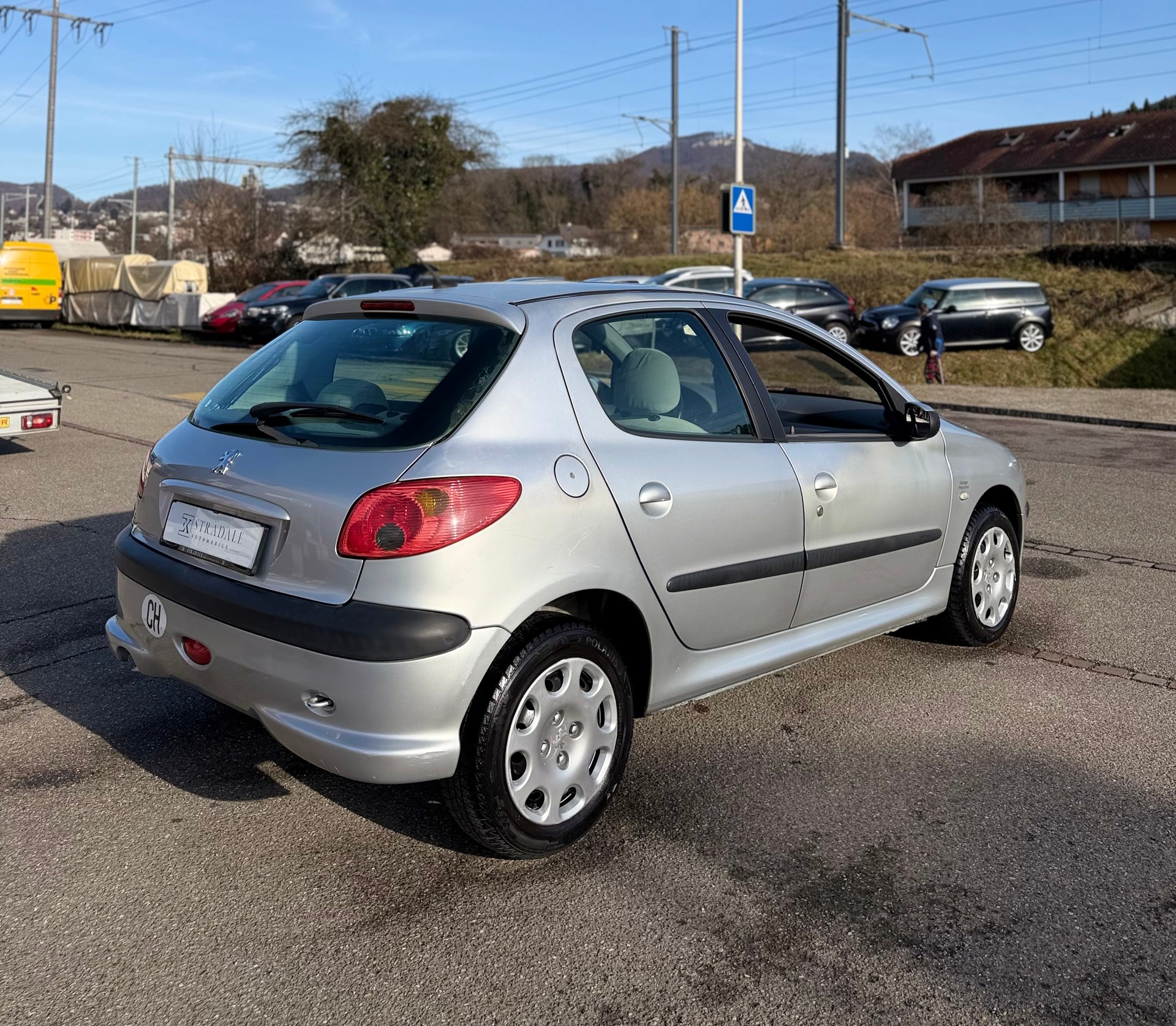 PEUGEOT 206 1.6 16V (XT) Premium-image-5