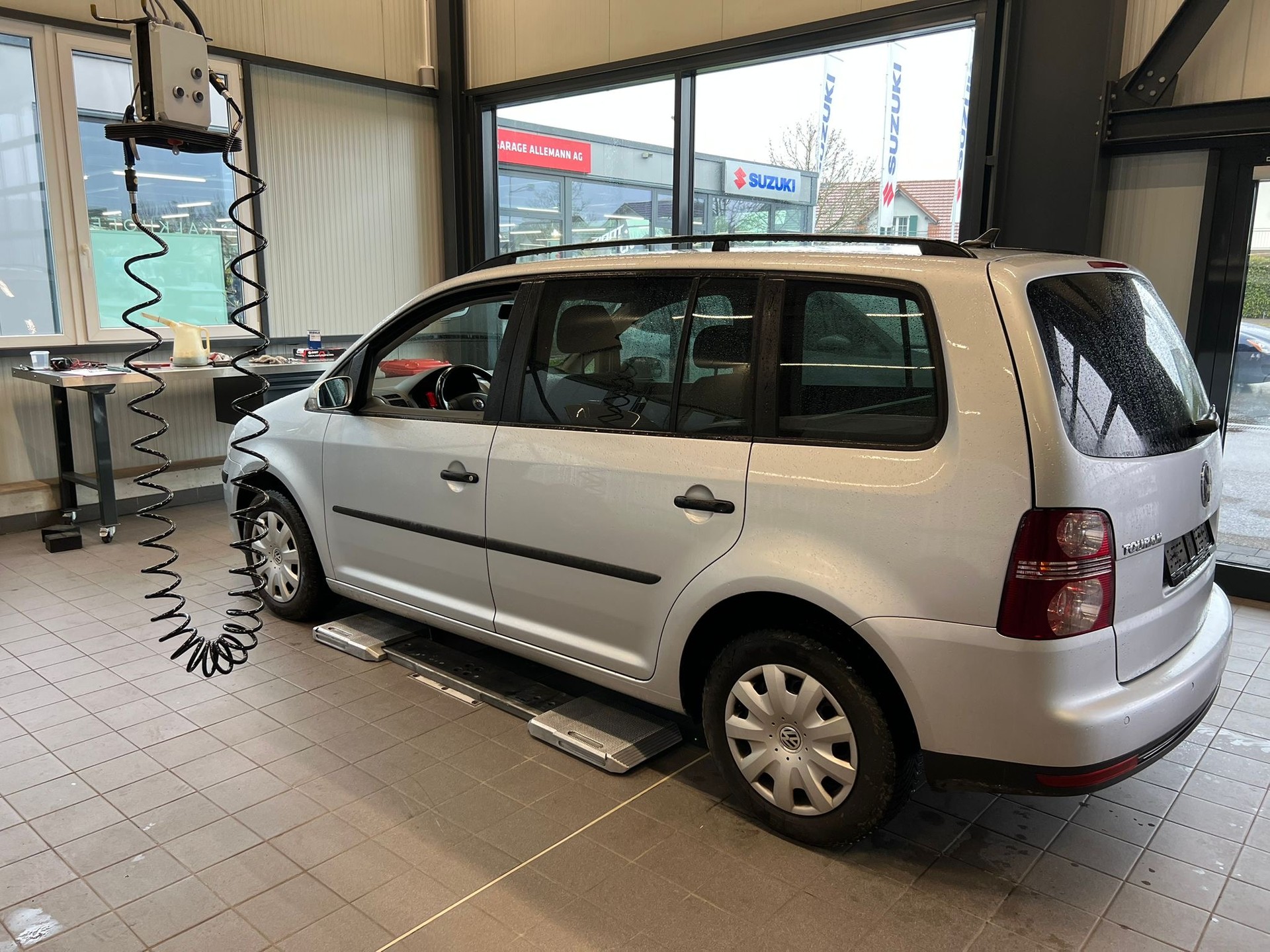 VW Touran 1.4 TSI Trendline-image-2