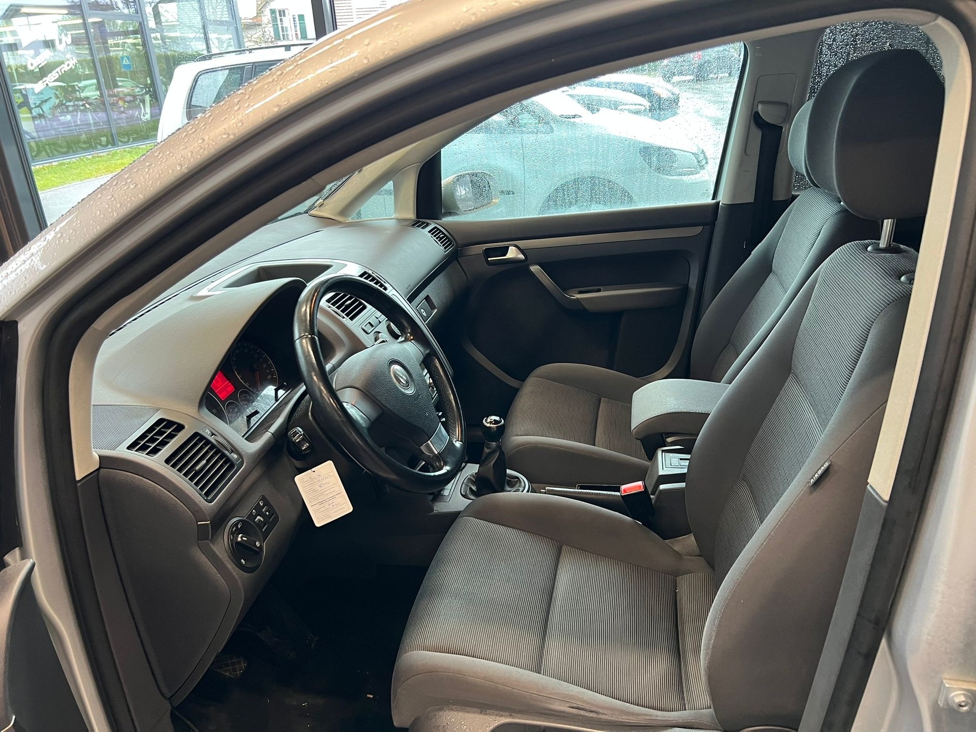 VW Touran 1.4 TSI Trendline-image-5