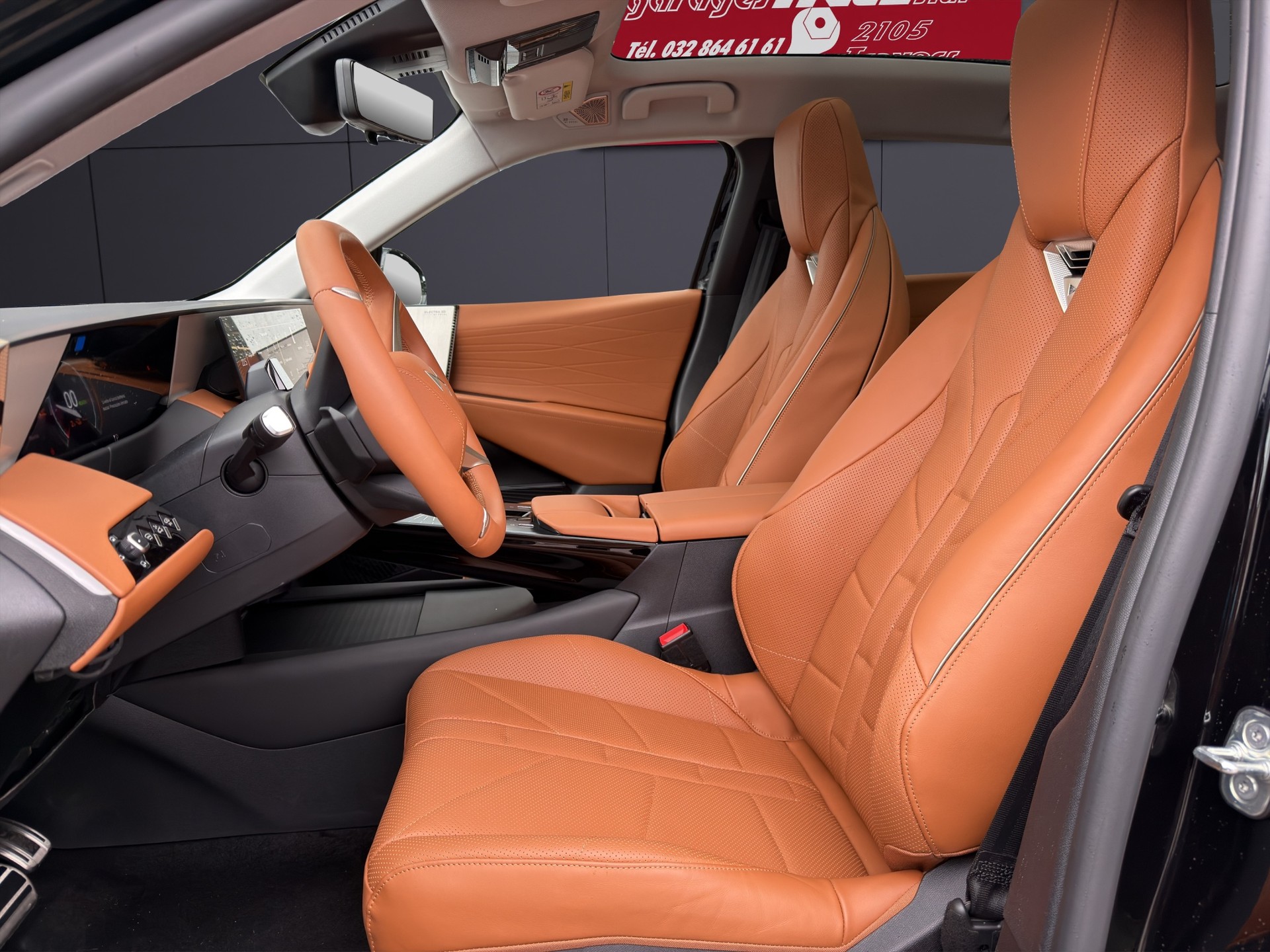 DS AUTOMOBILES DS8 E-Tense Etoile LR 4x4-image-4