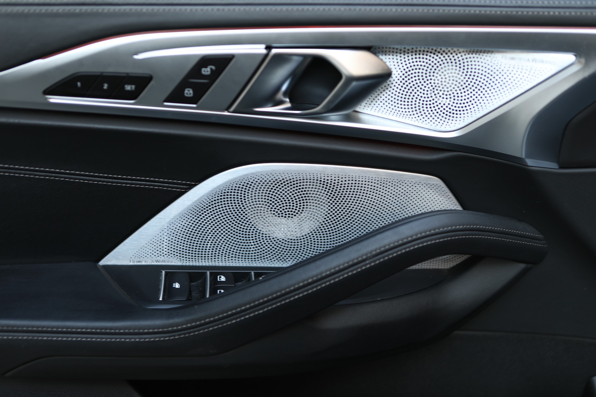 BMW M850i xDrive Steptronic Carbone édition-image-7