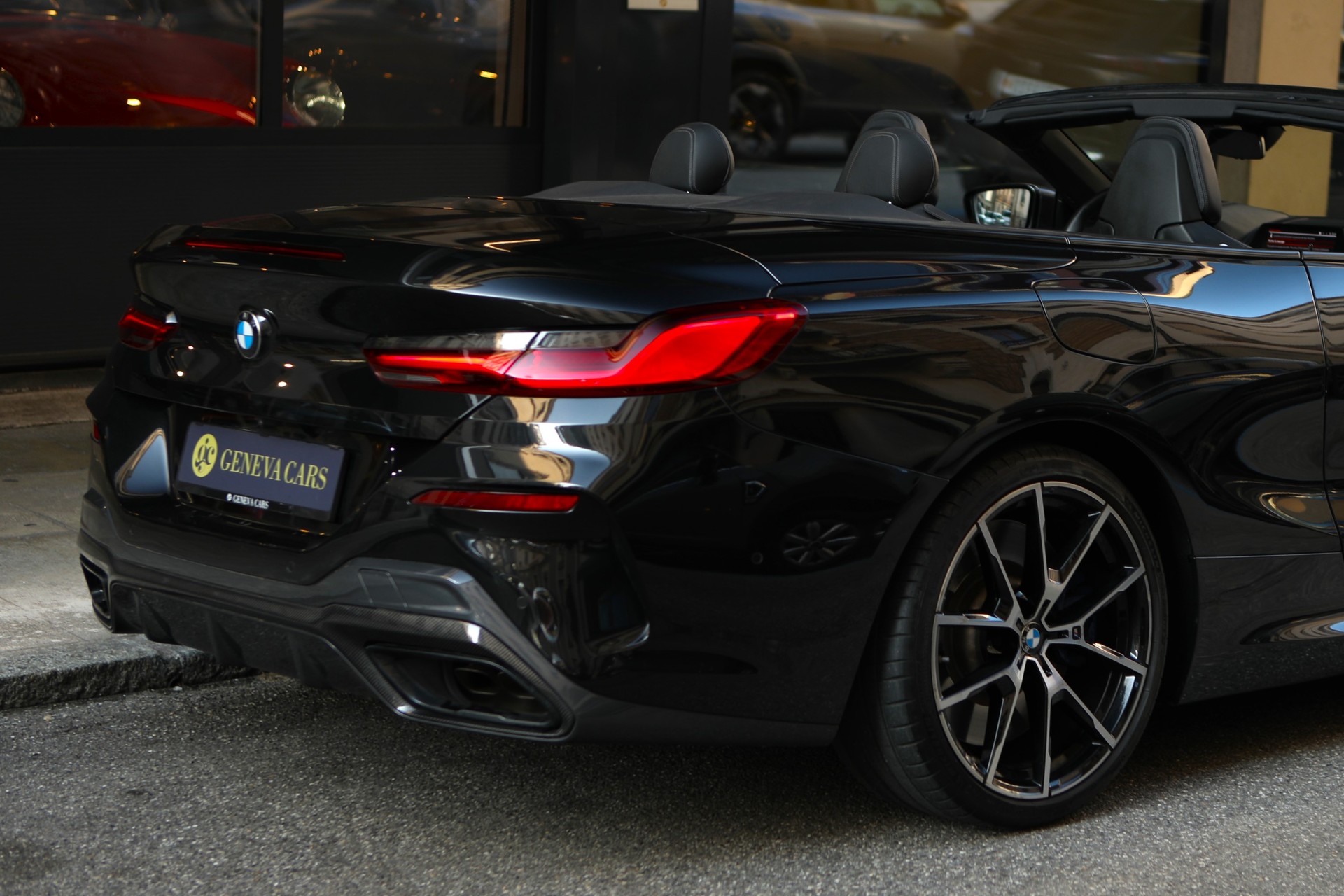 BMW M850i xDrive Steptronic Carbone édition-image-9
