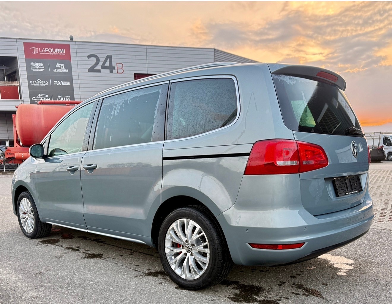 VW Sharan 1.4 TSI BMT Comfortline DSG-image-2