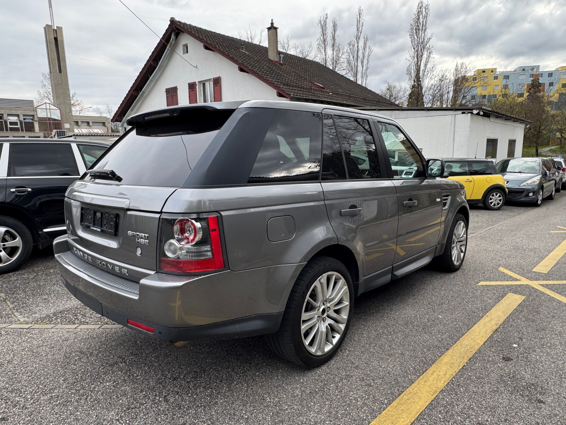 LAND ROVER Range Rover Sport 3.0 TDV6 HSE Automatic-image-3