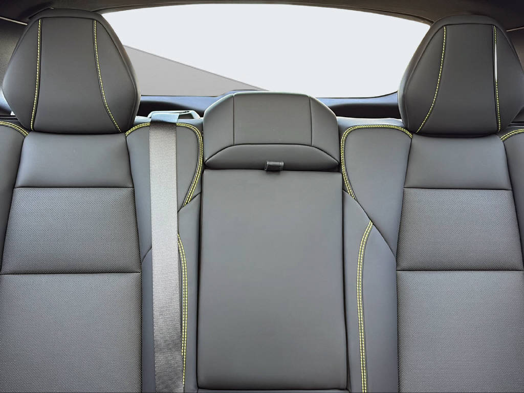 LYNK & CO 01 1.5 PHEV More-image-18