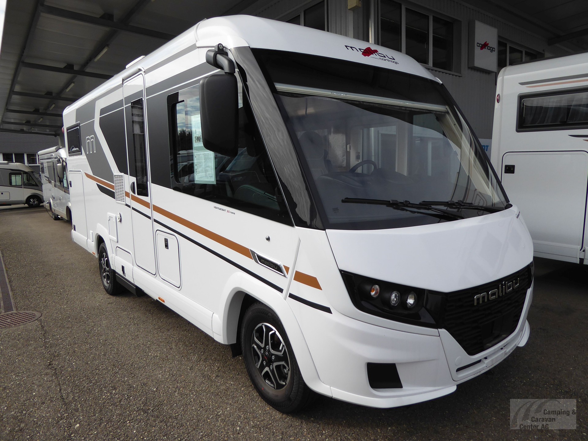 MALIBU I 450 RB-LE lightweight 3.5t-image-0