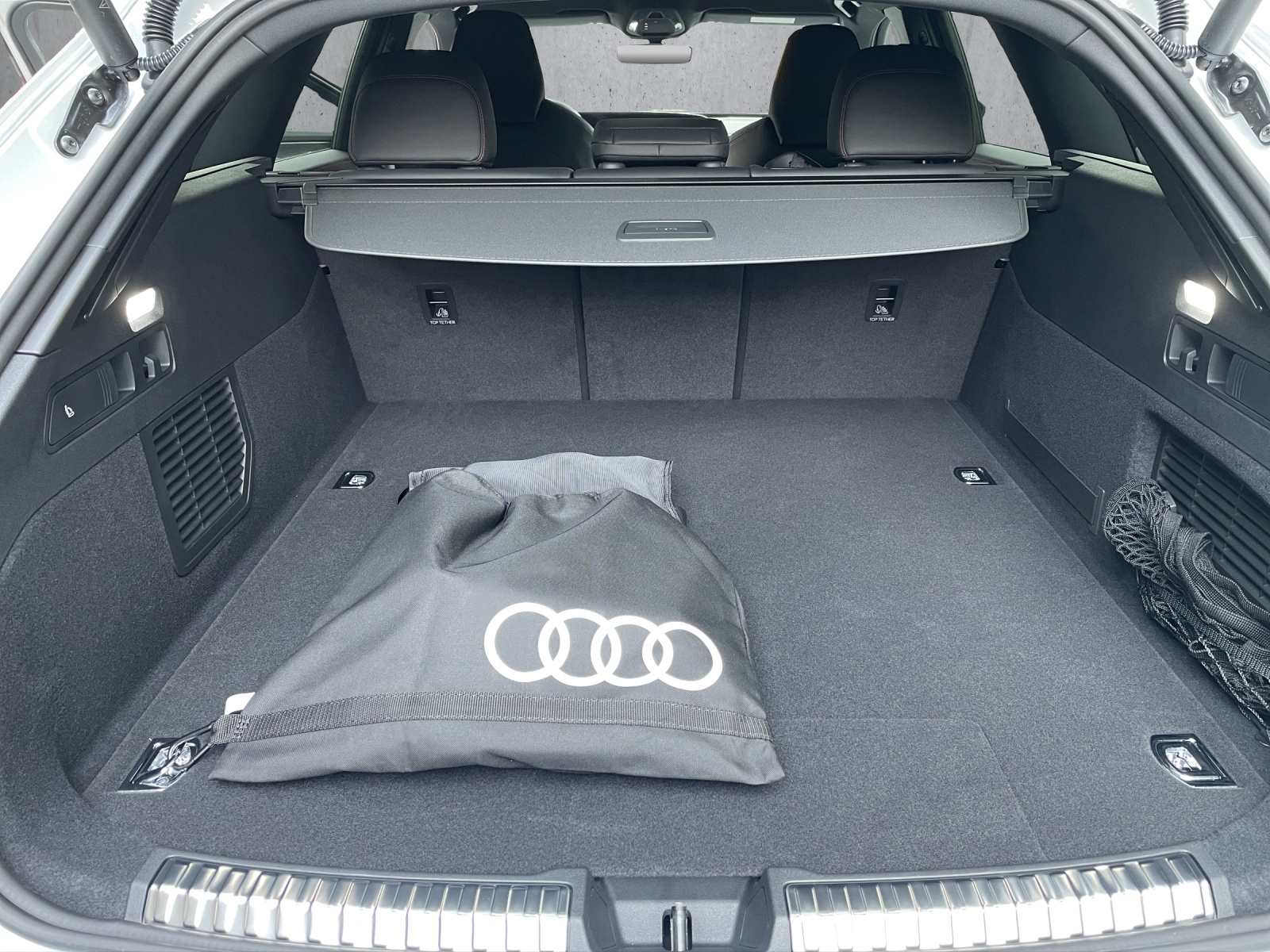 AUDI A5 Avant e-hybrid quattro 270 kW S tronic-image-14