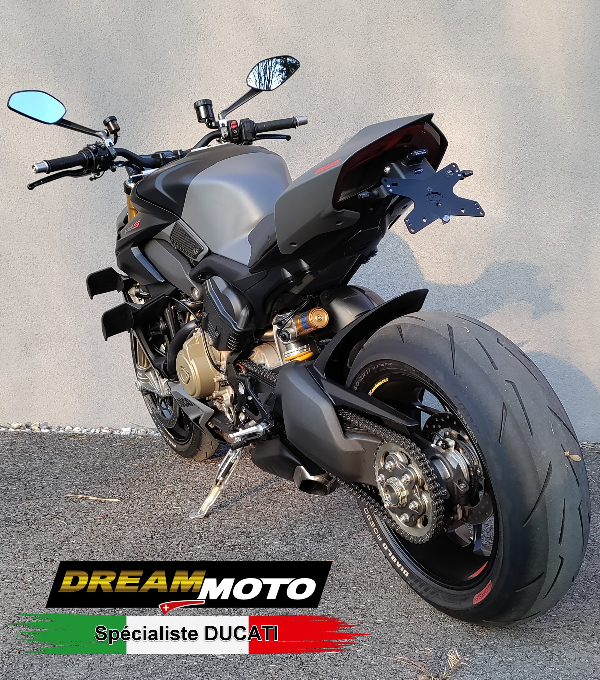 DUCATI Streetfighter V4 S-showroom-element-3