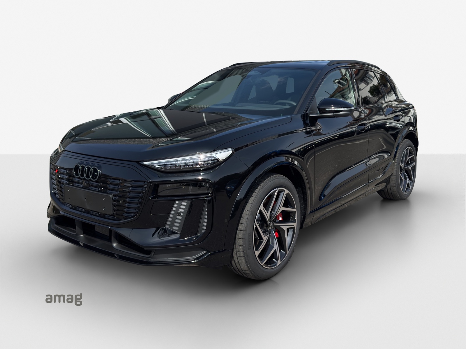 AUDI SQ6 e-tron quattro-image-0
