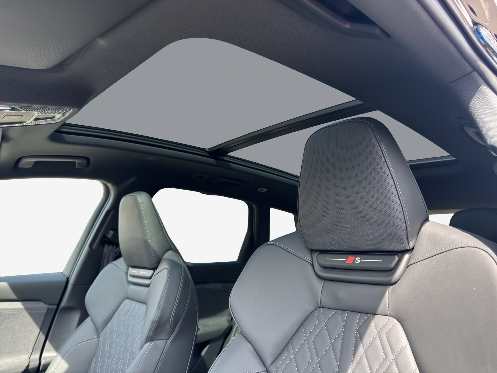 AUDI SQ6 e-tron quattro-image-14