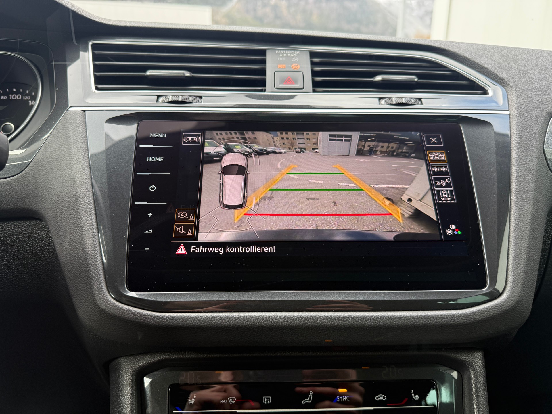 VW Tiguan 2.0TSI Life 4Motion DSG-image-20
