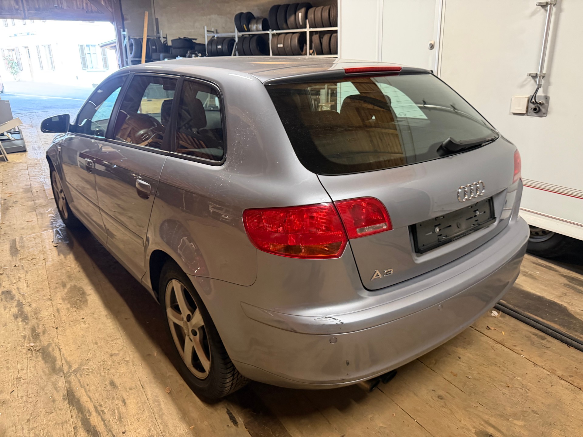 AUDI A3 Sportback 1.8 TFSI Sline quattro-image-3