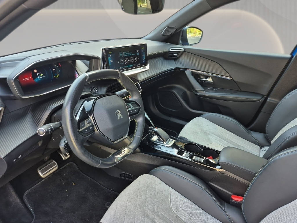 PEUGEOT 2008 Electrique 136 ch GT-image-9
