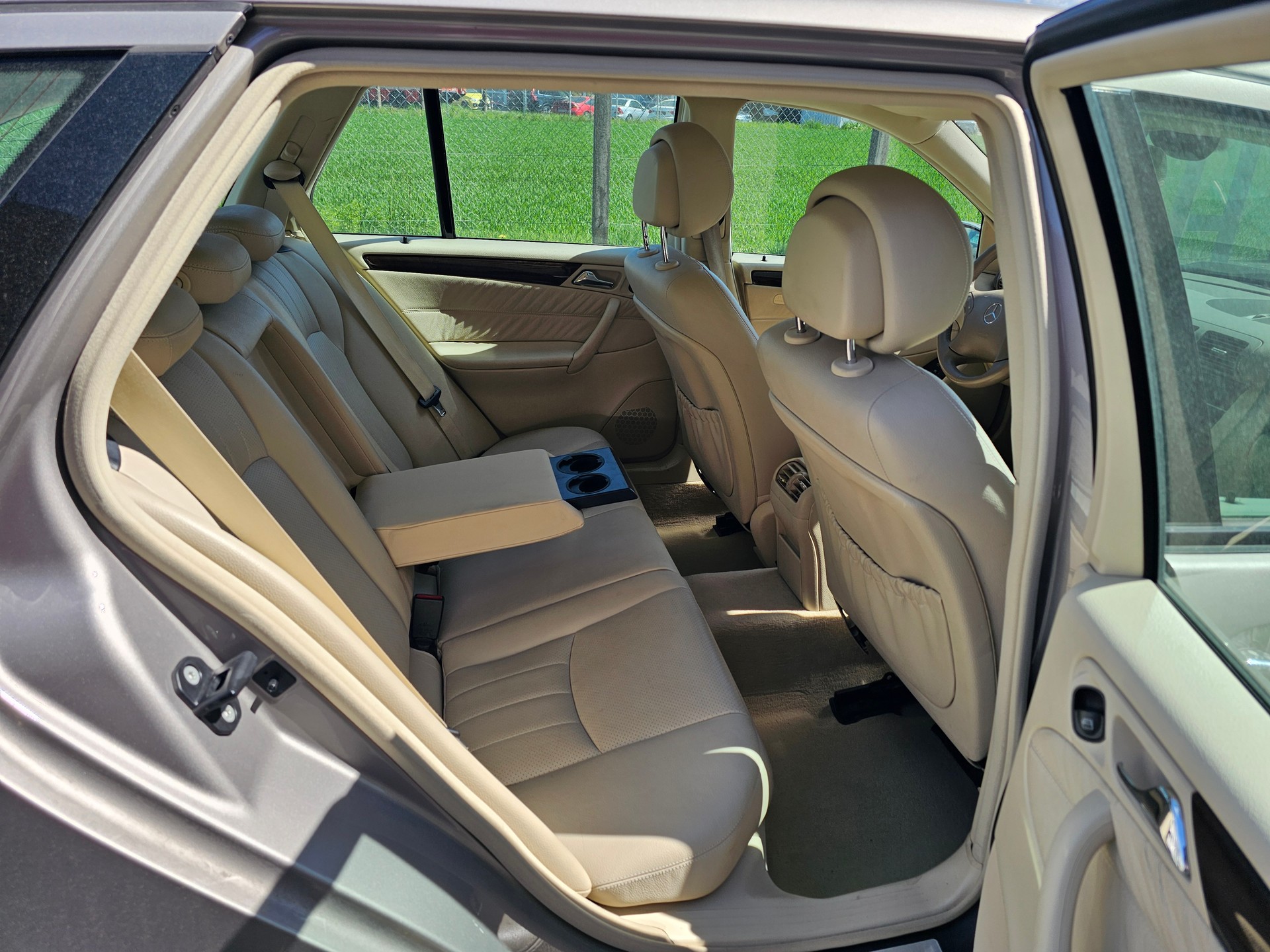 MERCEDES-BENZ C 220 CDI Elégance Sport Edition-image-12