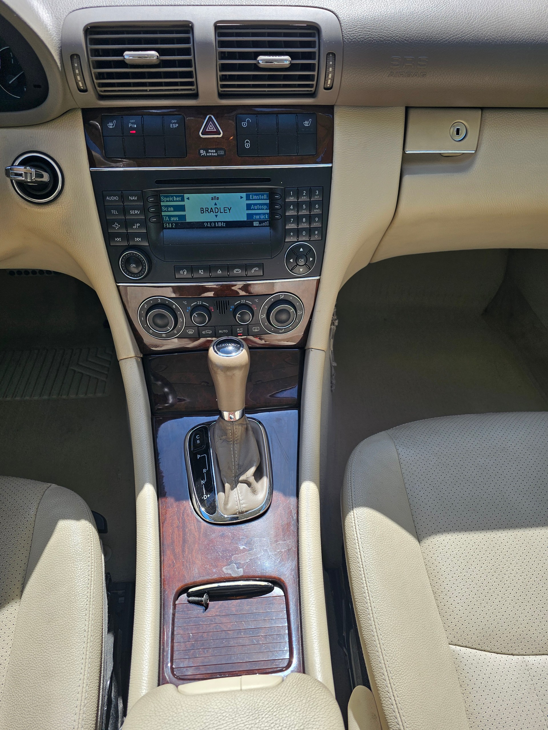 MERCEDES-BENZ C 220 CDI Elégance Sport Edition-image-14