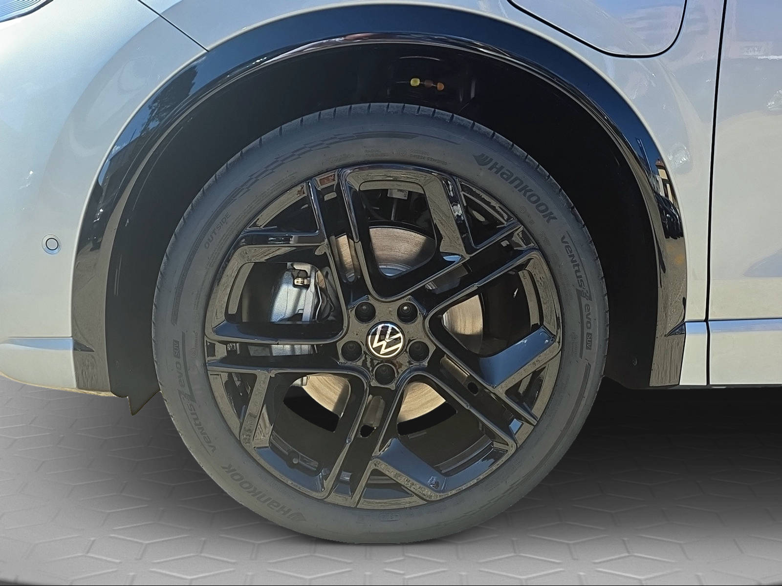 VW Tiguan 1.5 TSI evo2 eHybrid R-Line DSG-image-5