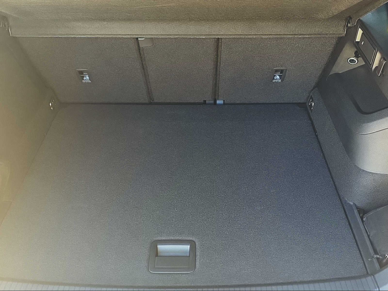 VW Tiguan 1.5 TSI evo2 eHybrid R-Line DSG-image-13