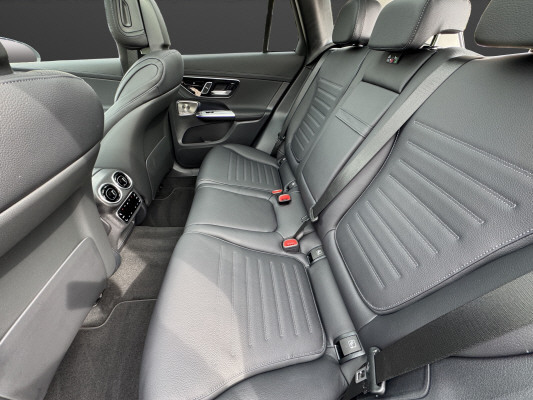 MERCEDES-BENZ GLC 400 e 4M EQ Star-image-10