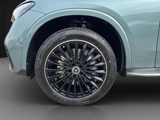 MERCEDES-BENZ GLC 400 e 4M EQ Star-image-6
